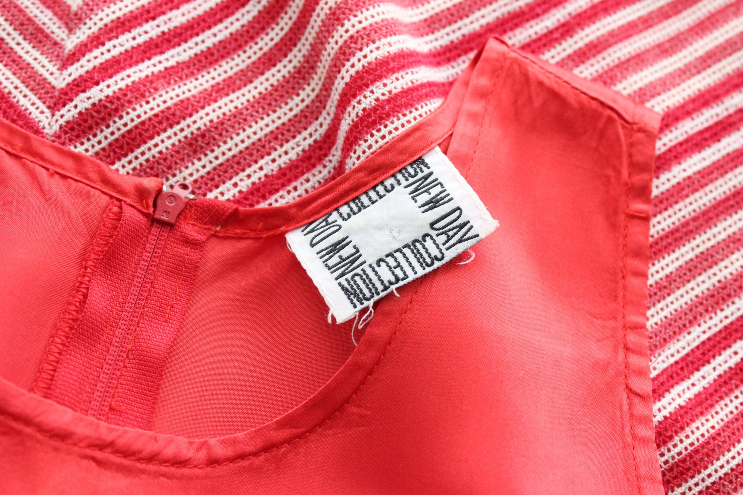 70s Mod A-Line Chevron Mini Dress w/ Matching Belt