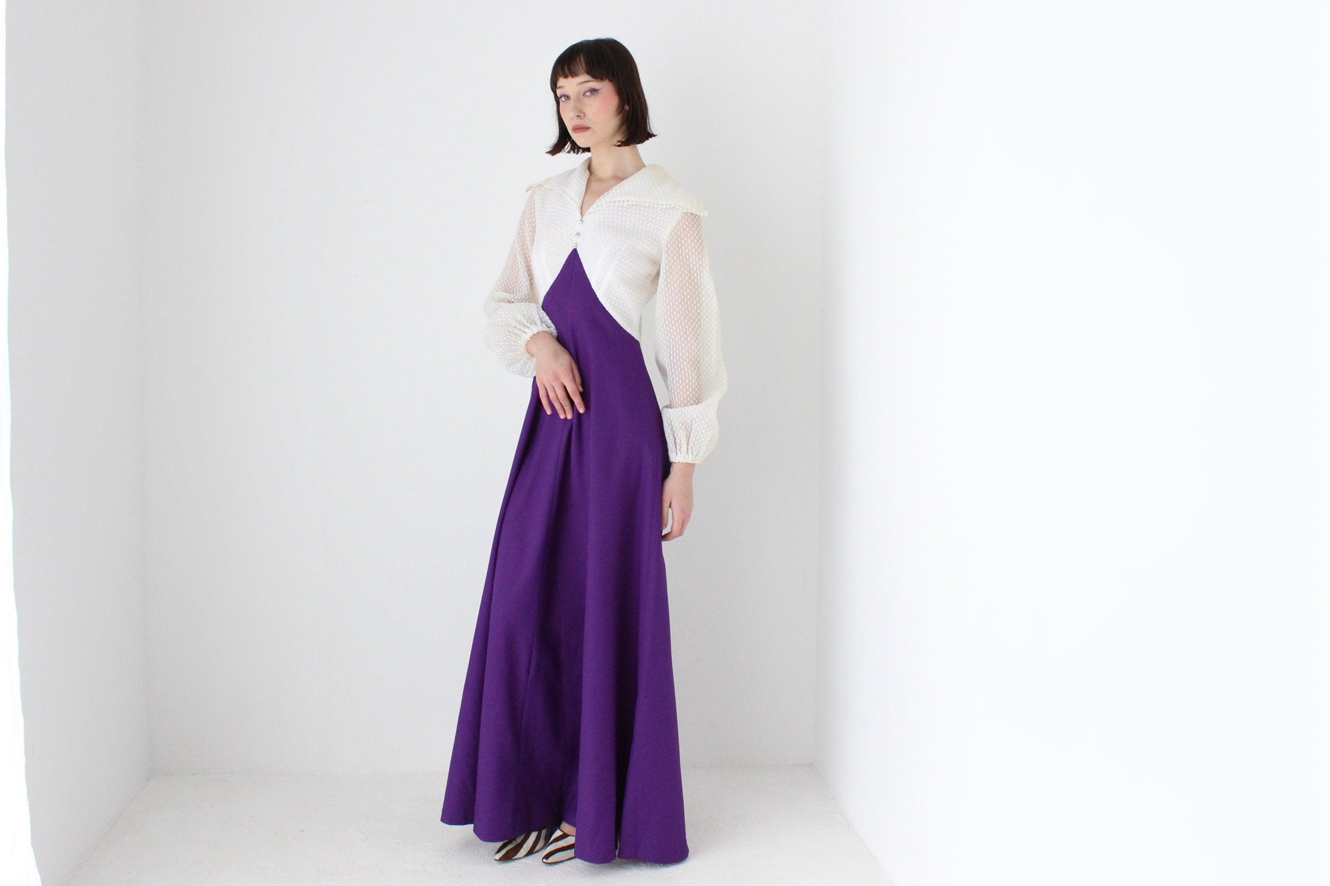 Fabulous 70s Crimplene Dramatic Collar & Poet Sleeve Gown