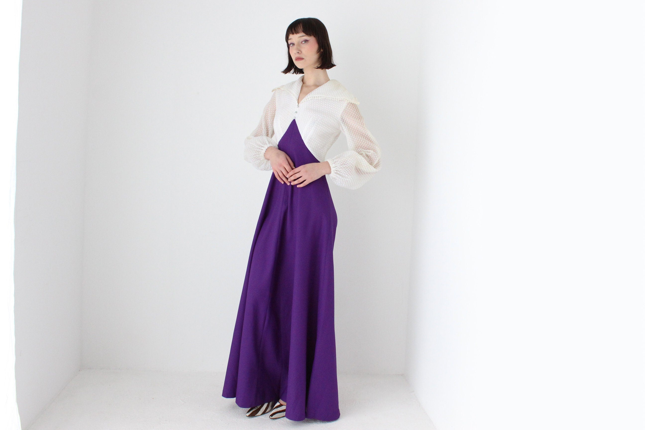 Fabulous 70s Crimplene Dramatic Collar & Poet Sleeve Gown