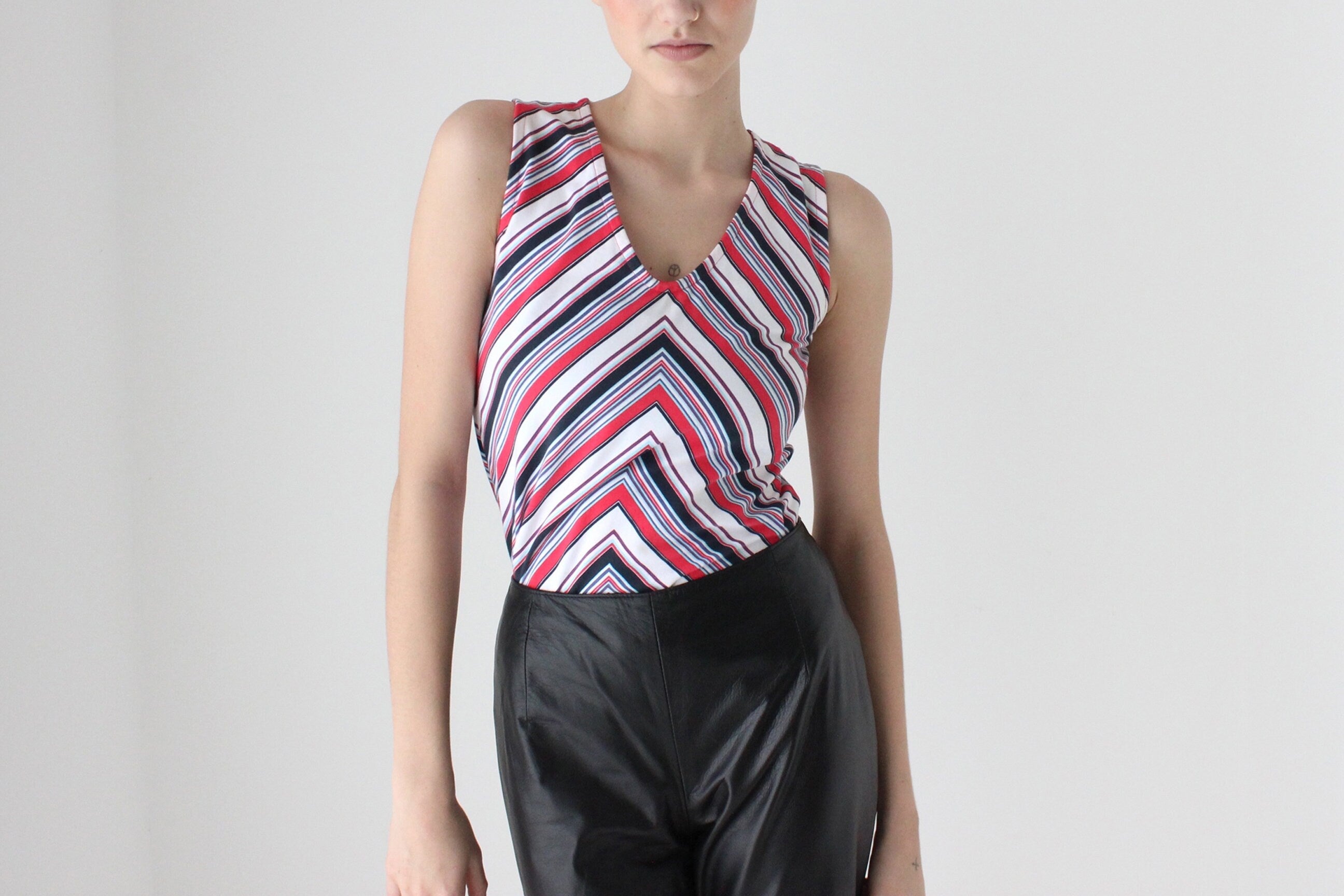 00s Does 70s Chevron V Neck Tank
