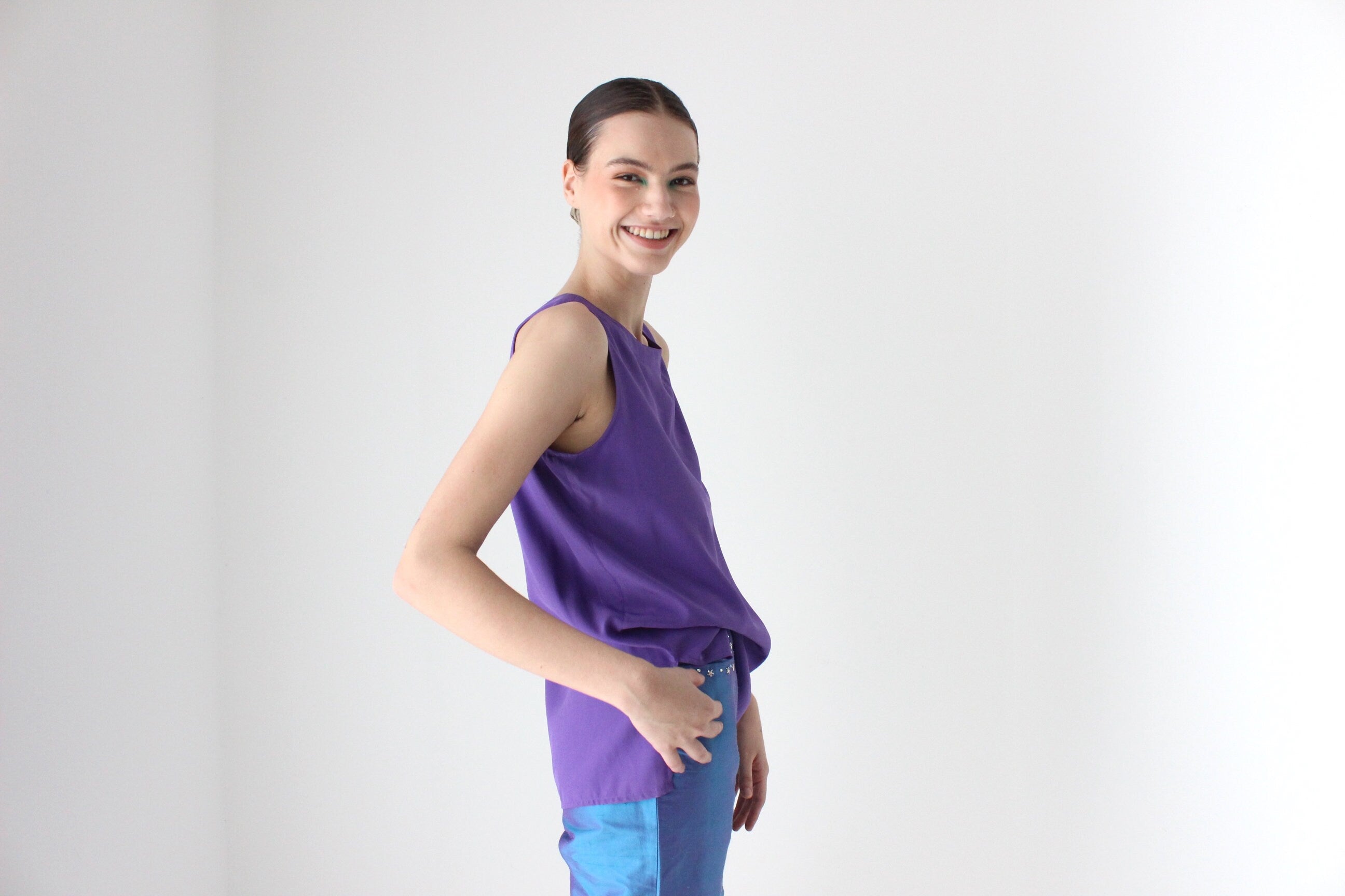 90s Pure Silk Sleeveless Tank Top in Matte Purple