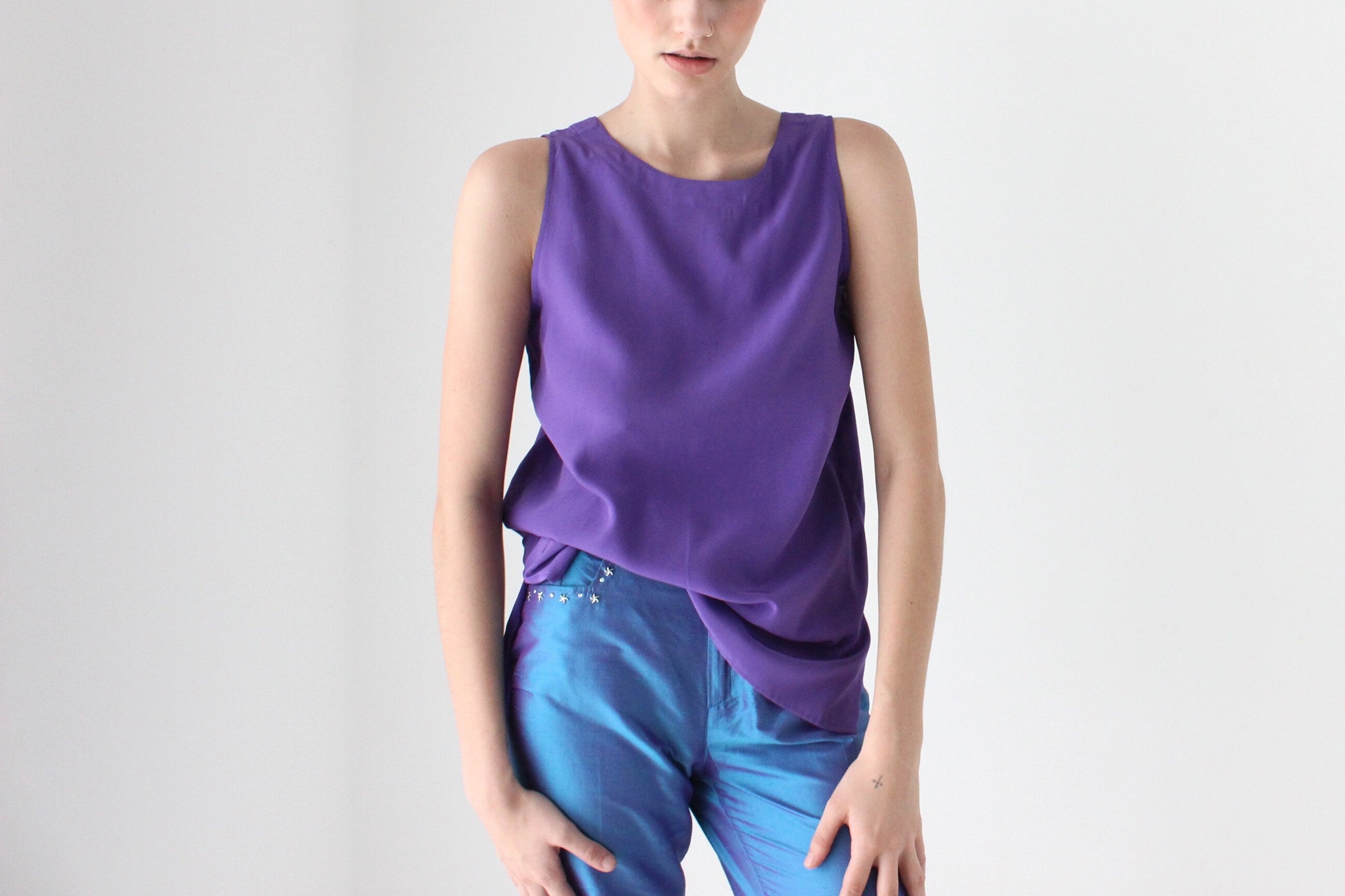 90s Pure Silk Sleeveless Tank Top in Matte Purple