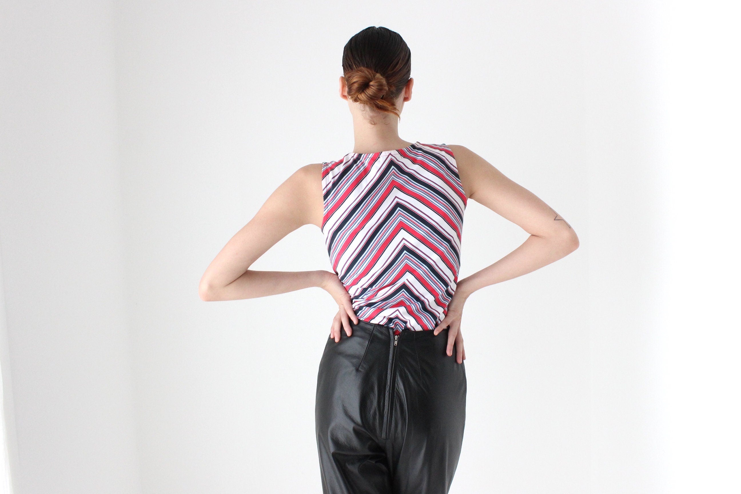 00s Does 70s Chevron V Neck Tank