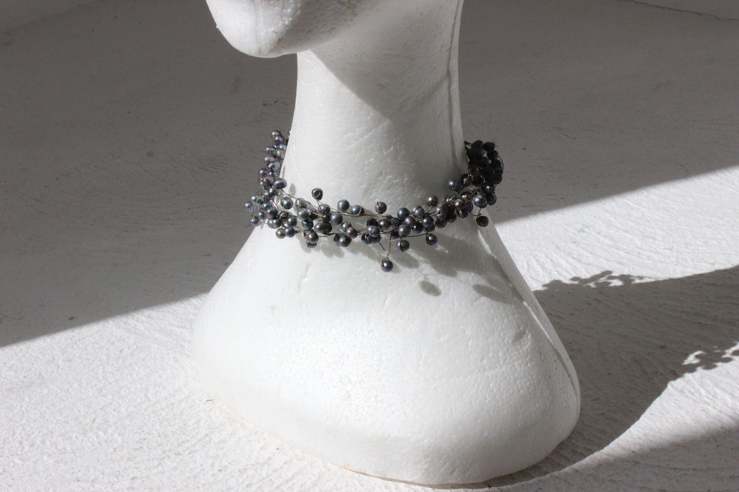 MADE IN ITALY 90s Pewter Suspended Bead Choker