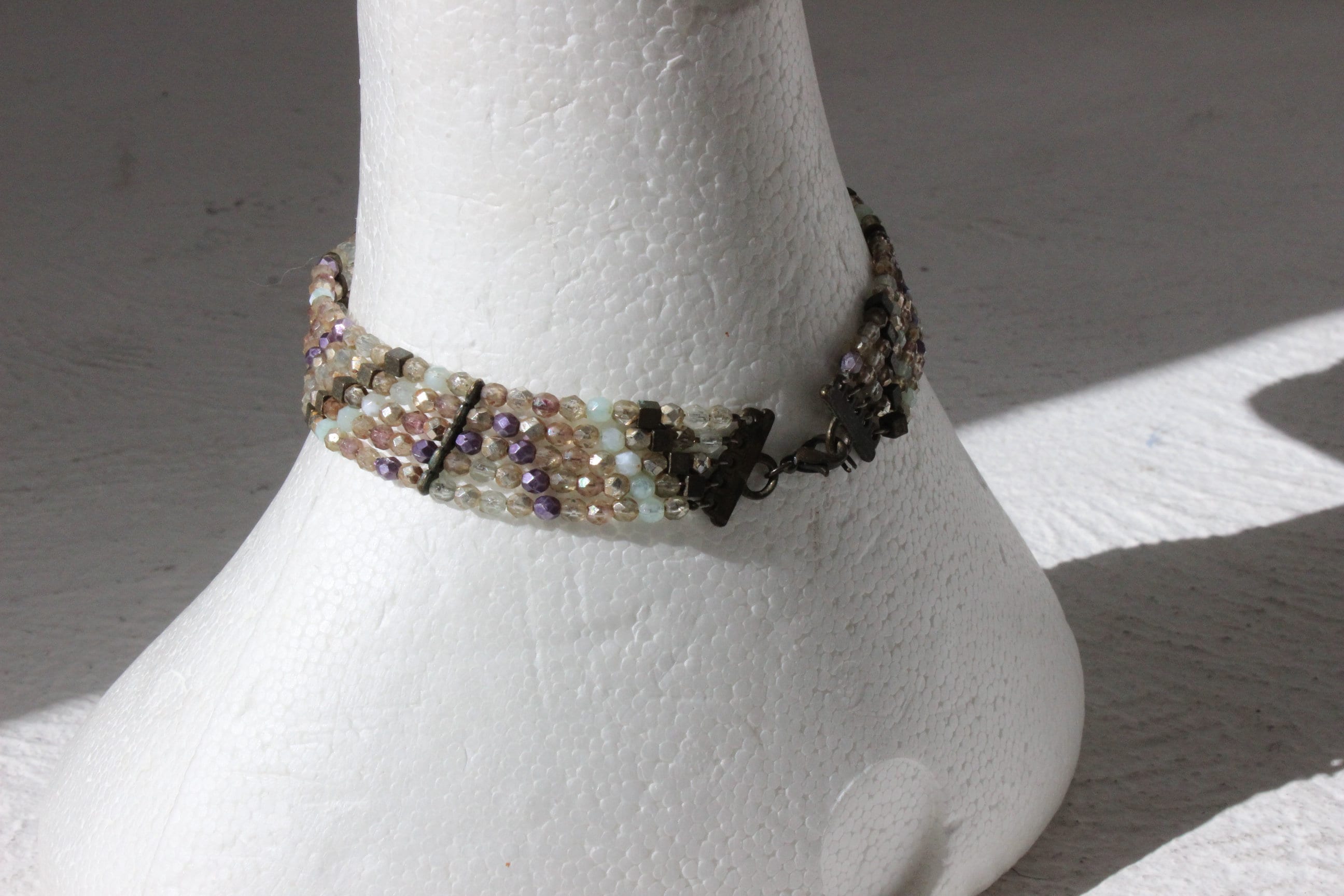 BALLETCORE 90s Pastel Beaded Choker Necklace