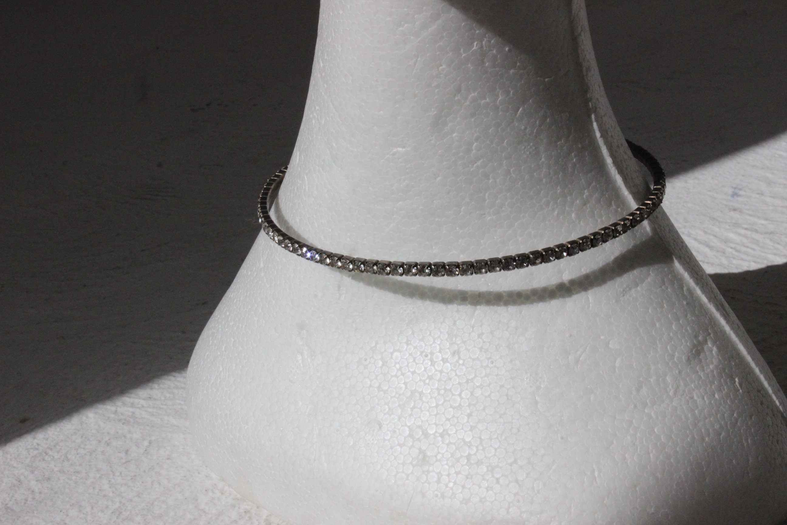 BALLETCORE 90s Silver Rhinestone Choker