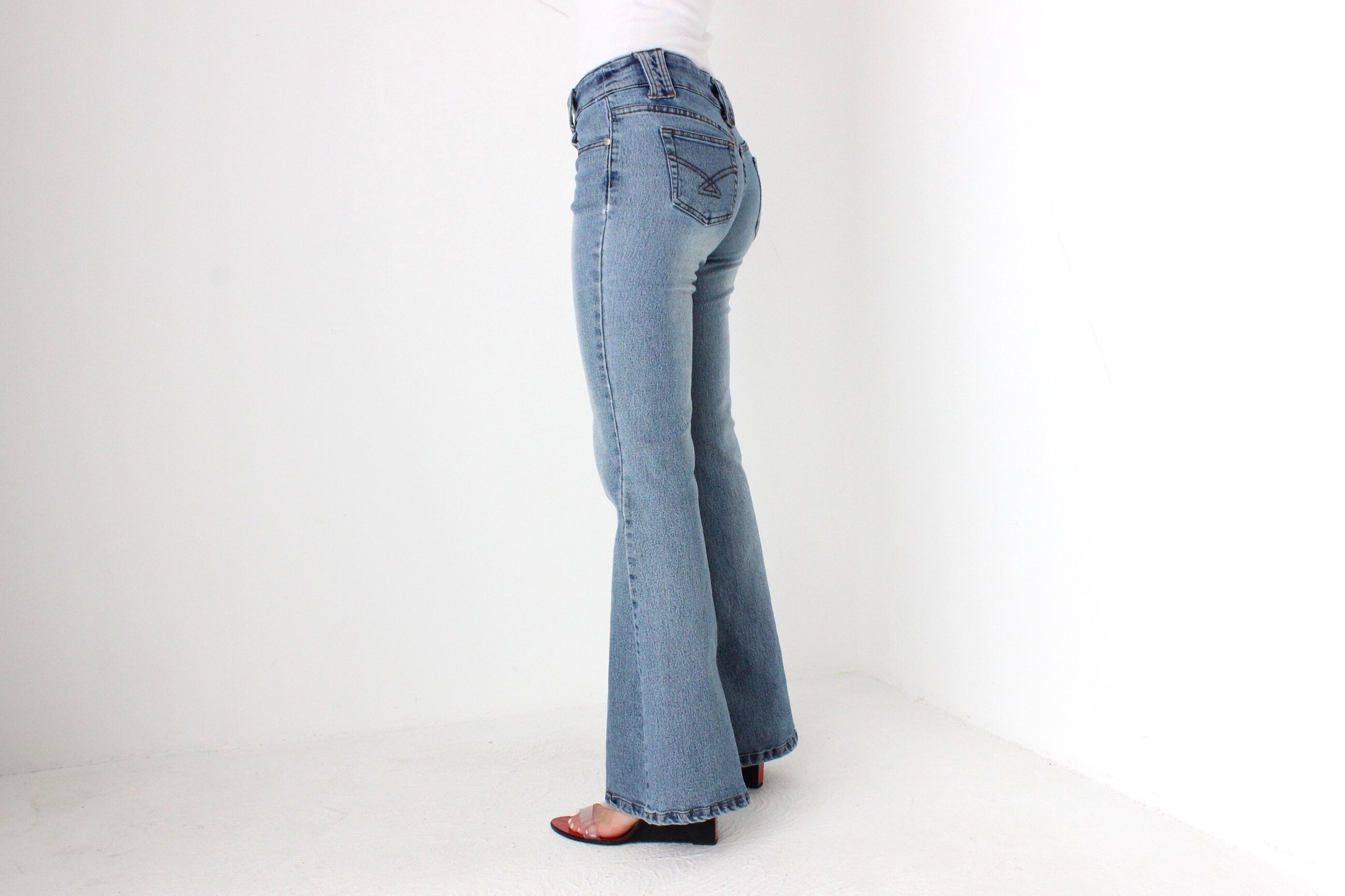 Amazing Y2K Stretch Denim Low Rise Bell Bottom Jeans