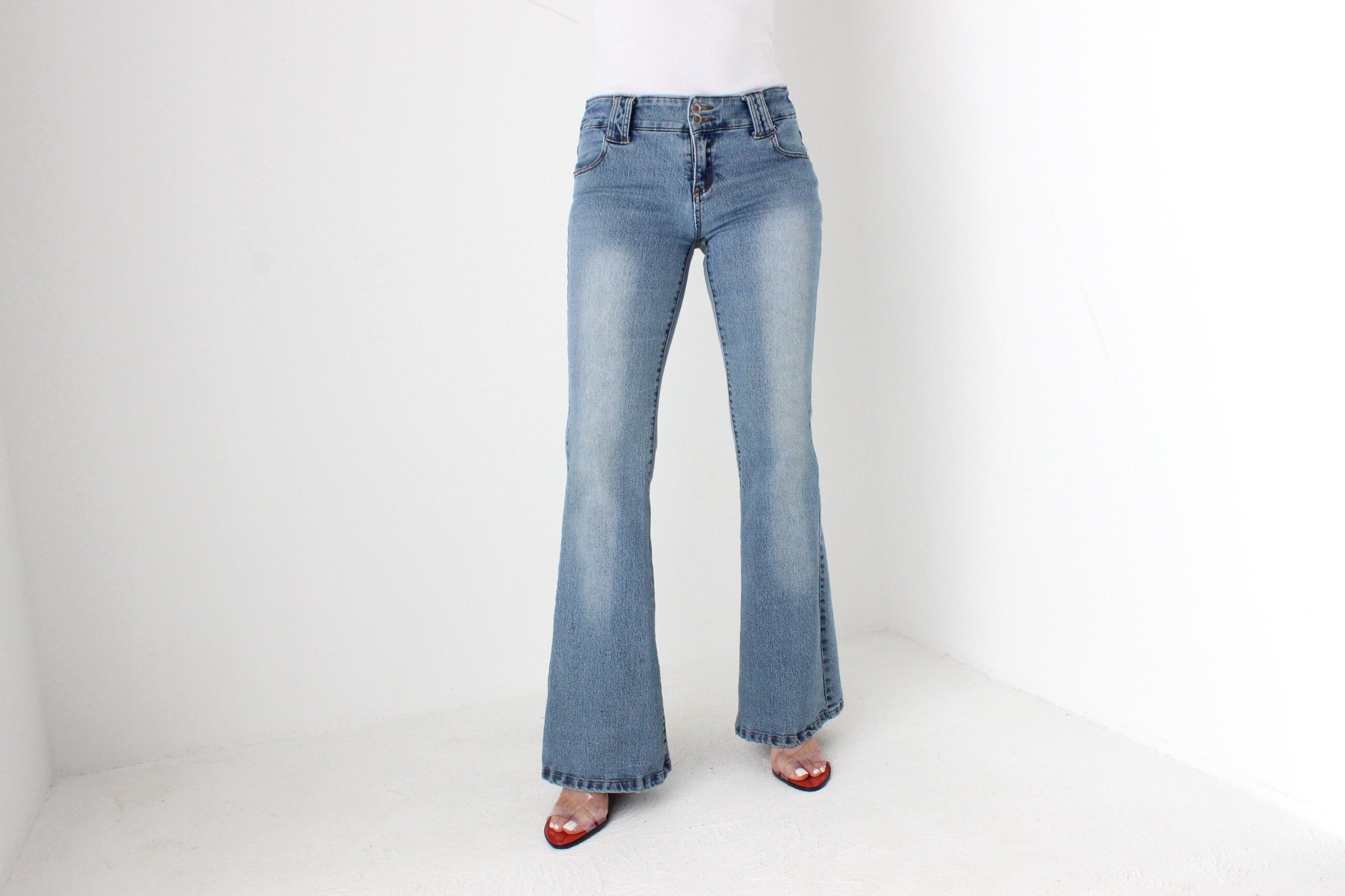 Amazing Y2K Stretch Denim Low Rise Bell Bottom Jeans