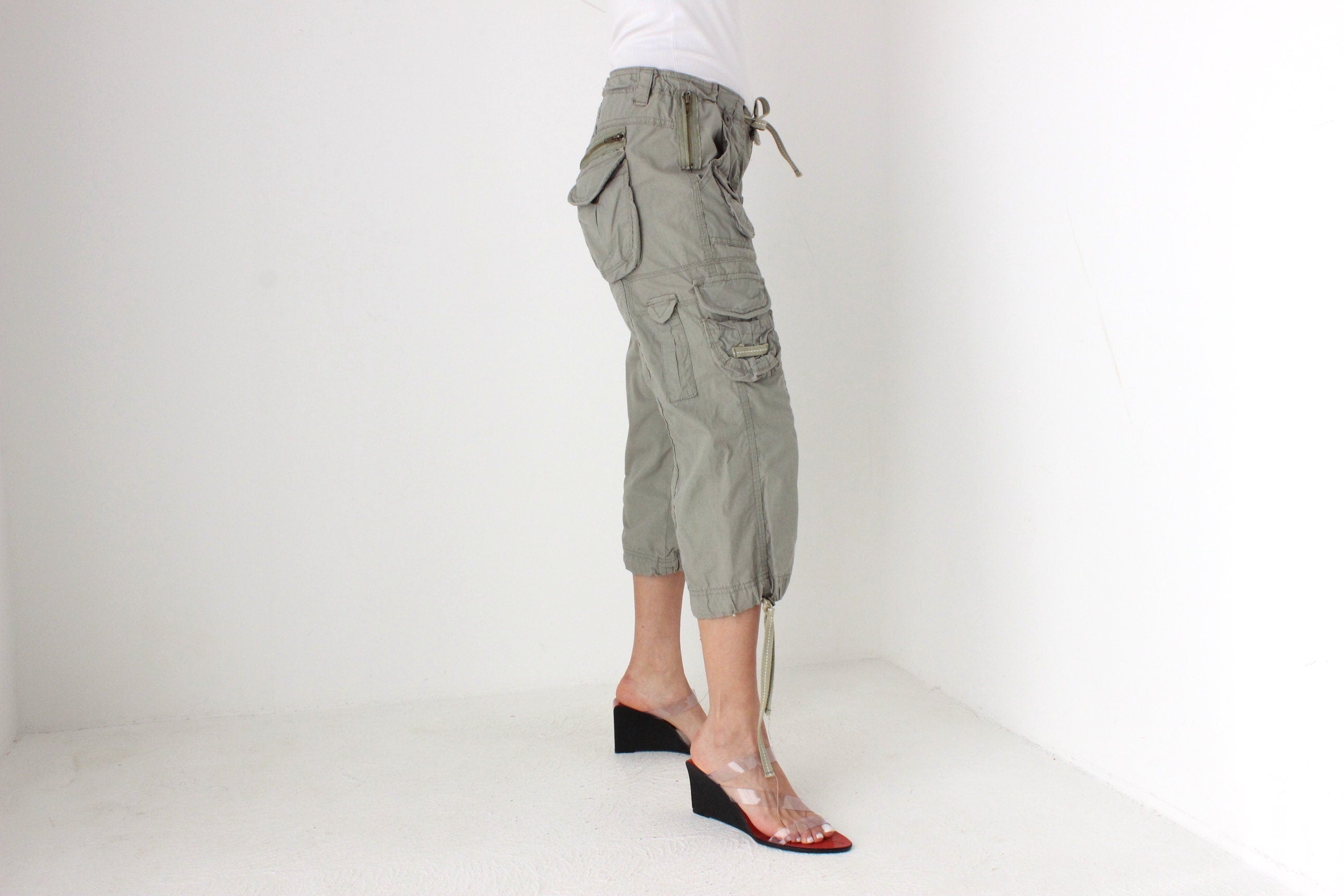 Y2K Khaki Cropped Knee Length Cargo Capri Pants