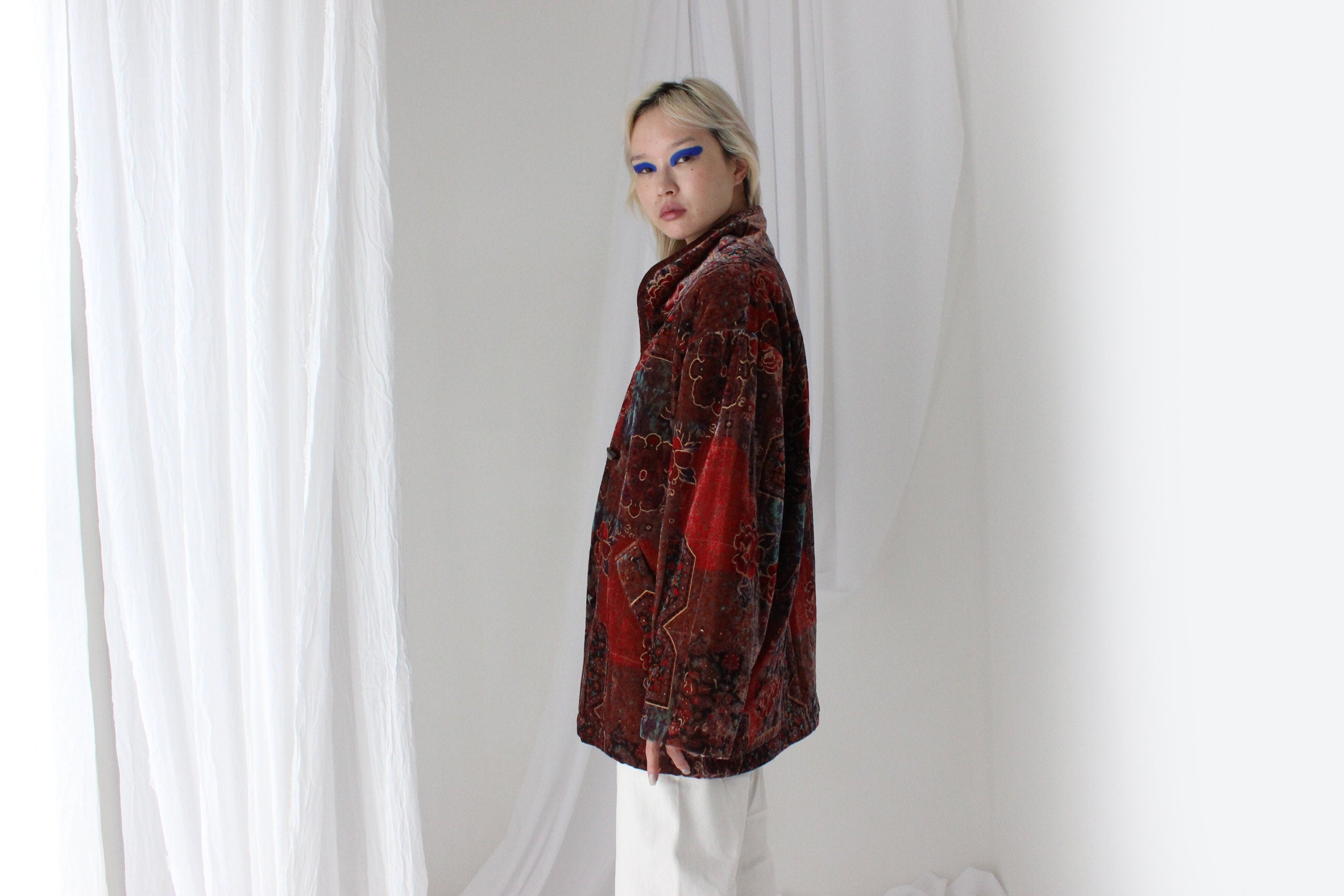 80s PURE SILK VELVET Quilted Puffer Coat in Ornate Persian