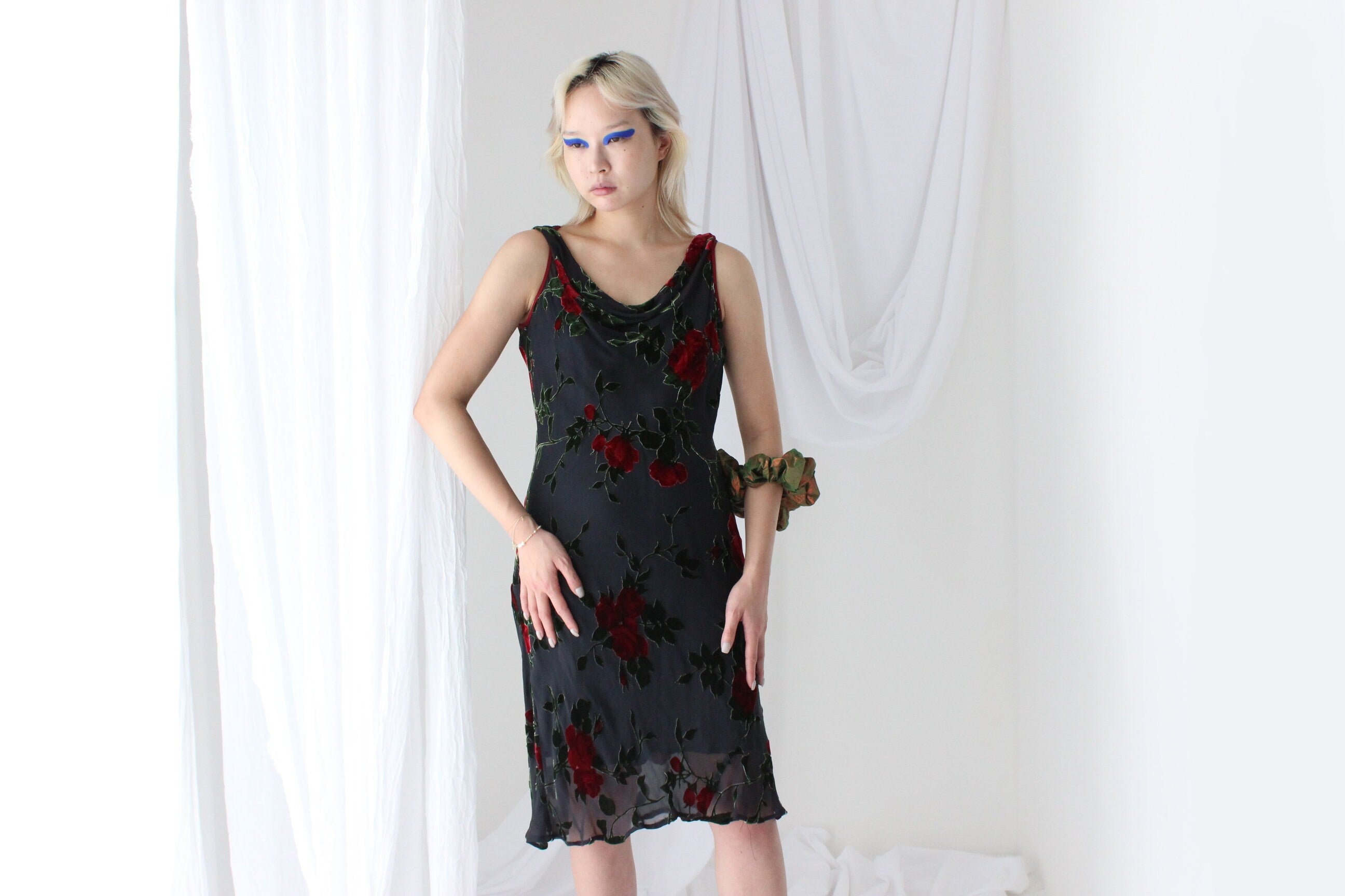 90s PURE SILK VELVET Red Rose Gothic Cocktail Dress