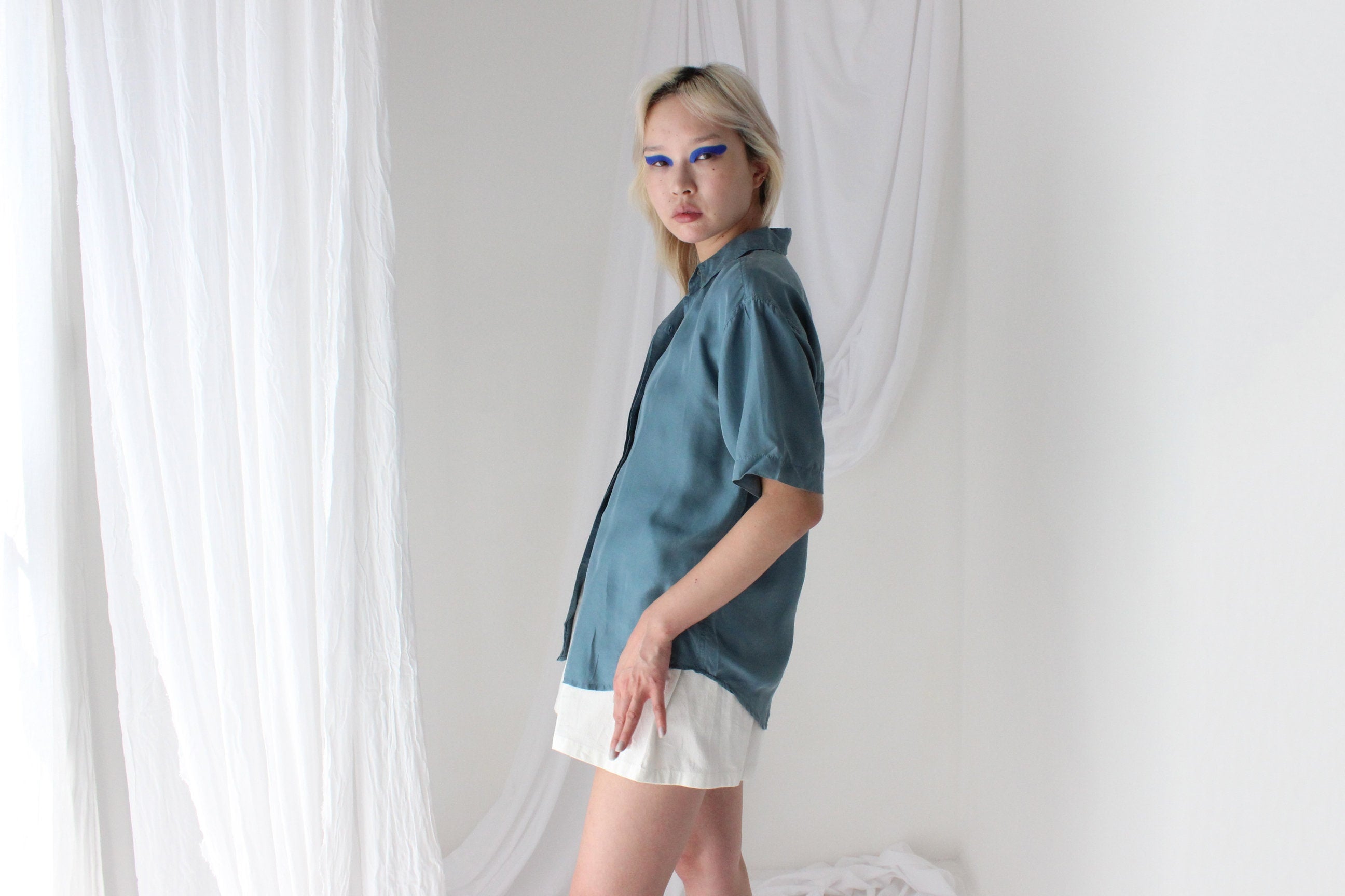 80s SANDWASHED SILK Boxy Teal Shirt