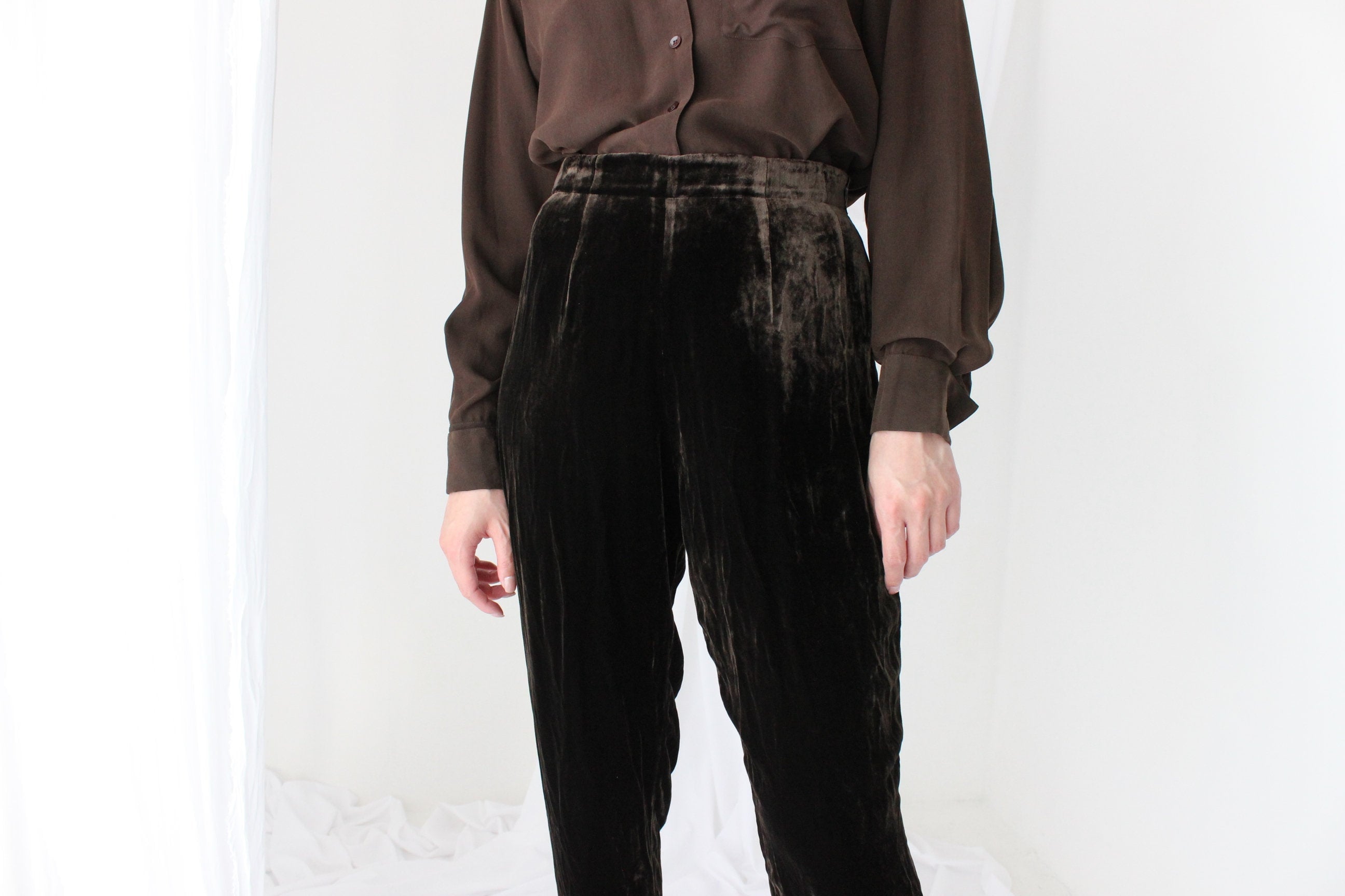 90s LUSH SILK VELVET High Waist Trousers in Chocolate