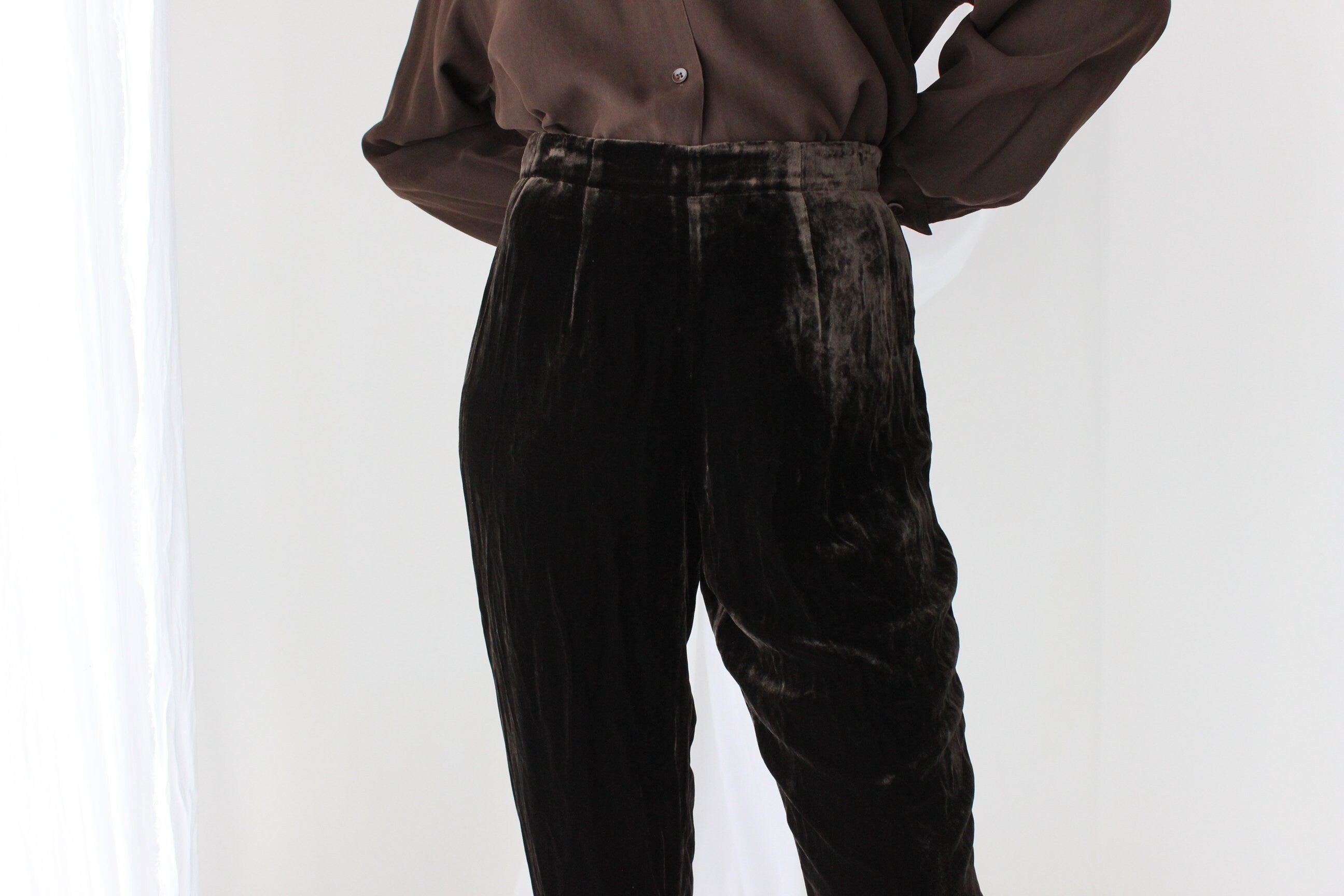 90s LUSH SILK VELVET High Waist Trousers in Chocolate