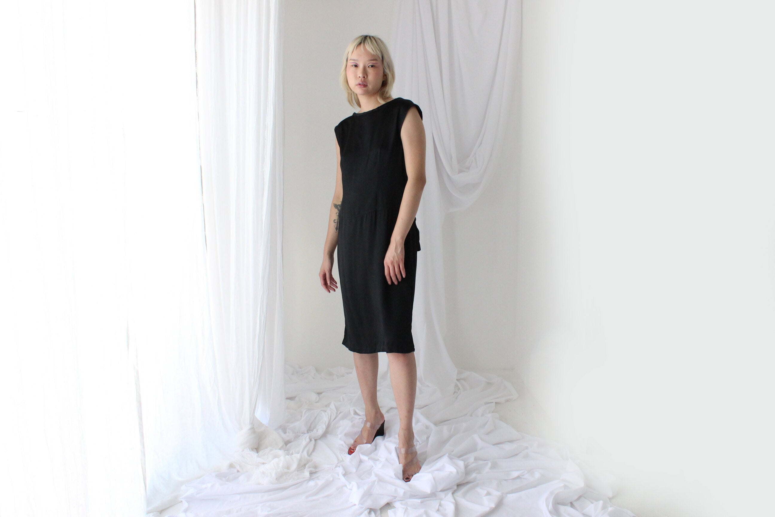 2000s Pure Silk Simple & Versatile Sheath Dress