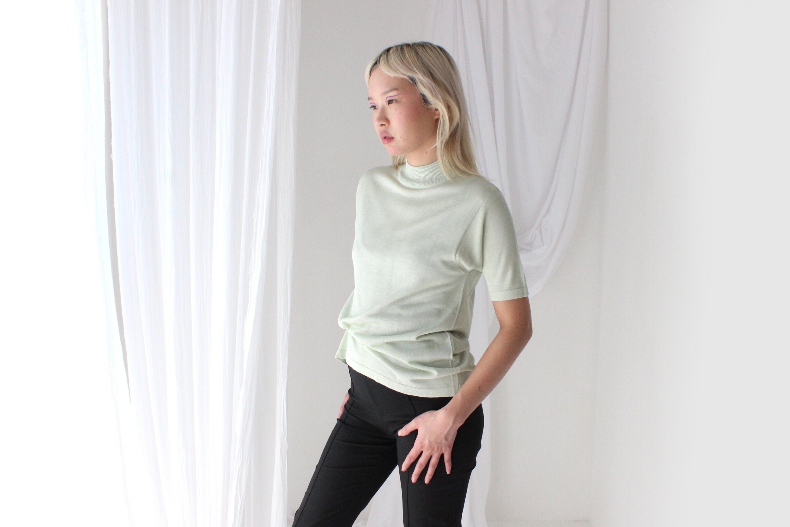 80s PURE SILK Luxury High Neck Knit in Mint