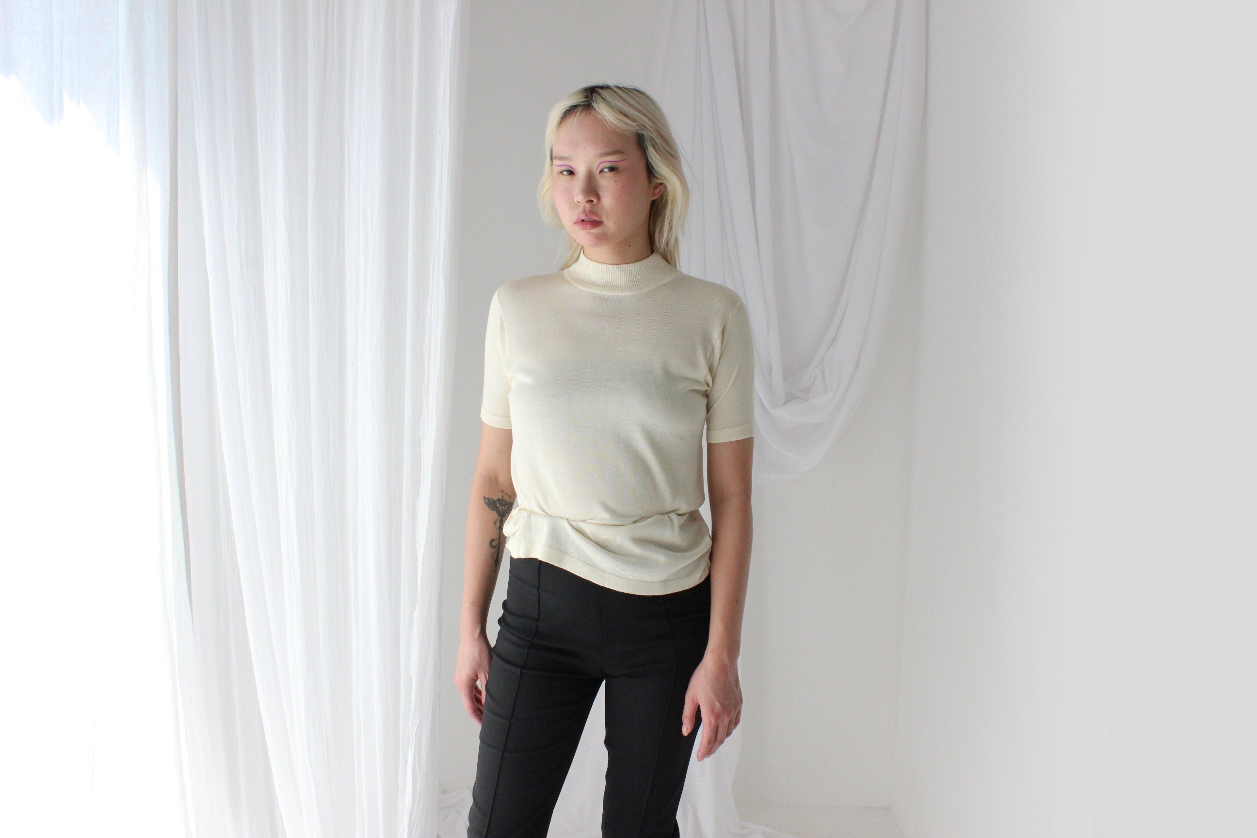 80s PURE SILK Luxury High Neck Knit in Ivory