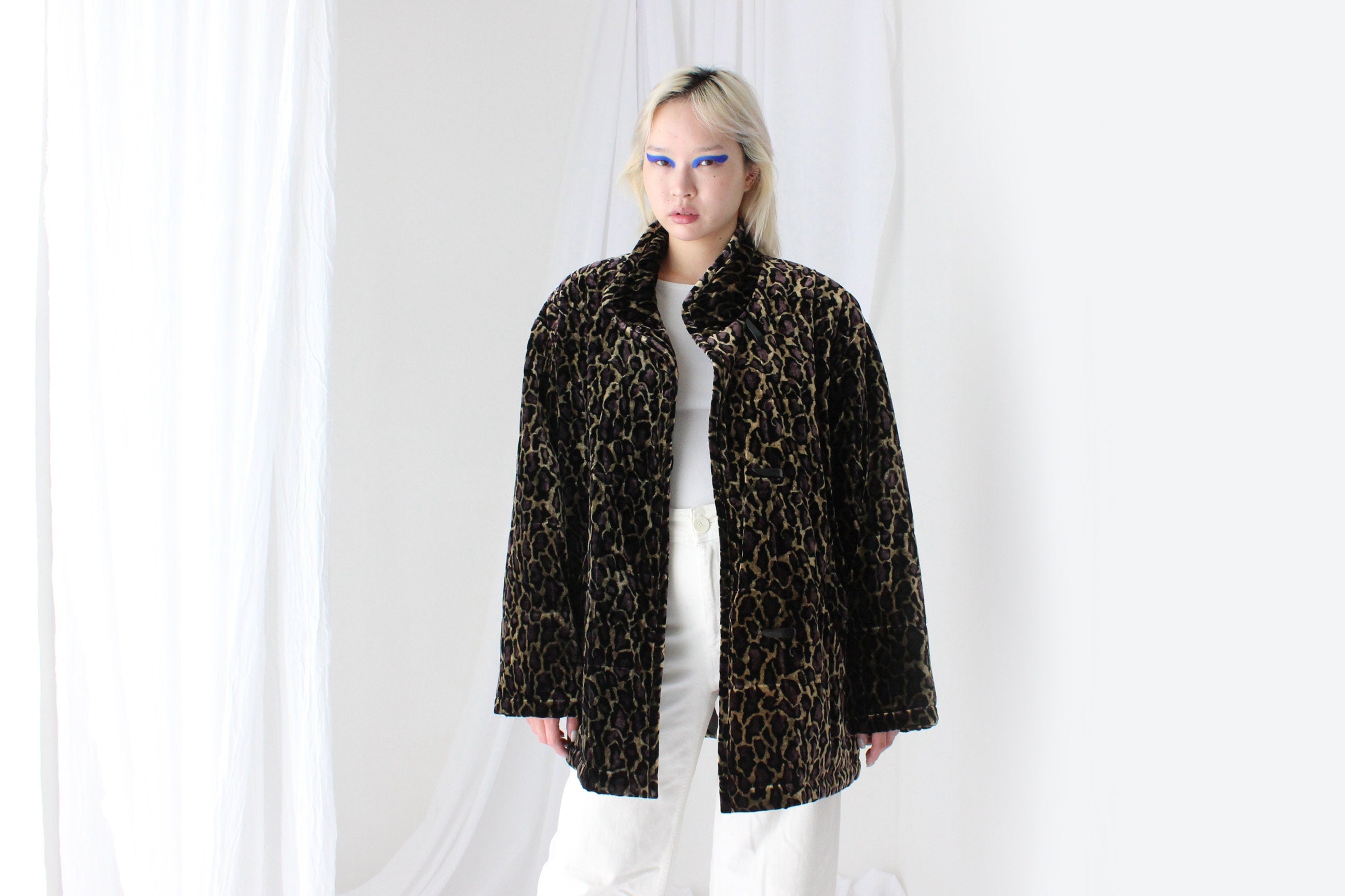 80s PURE SILK VELVET Quilted Puffer Coat in Leopard Print