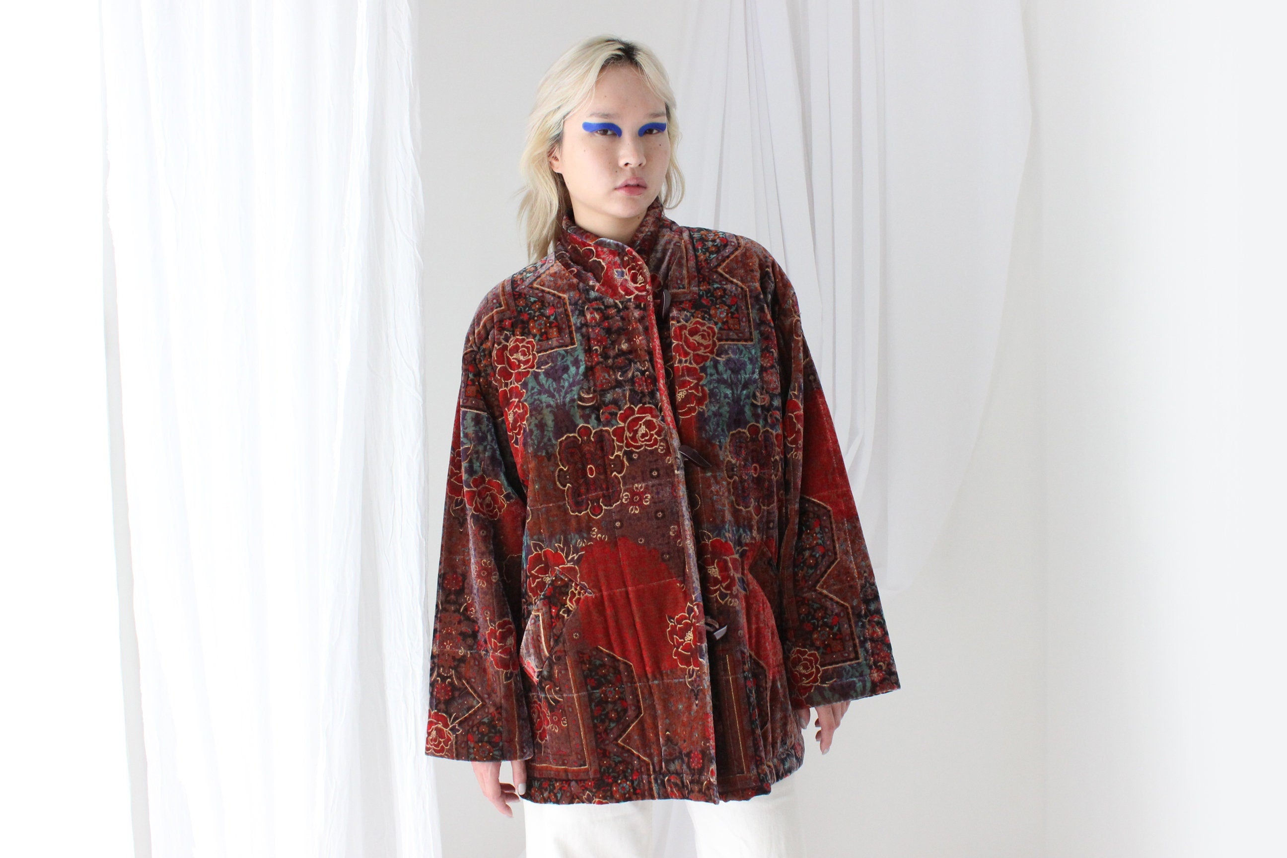 80s PURE SILK VELVET Quilted Puffer Coat in Ornate Persian