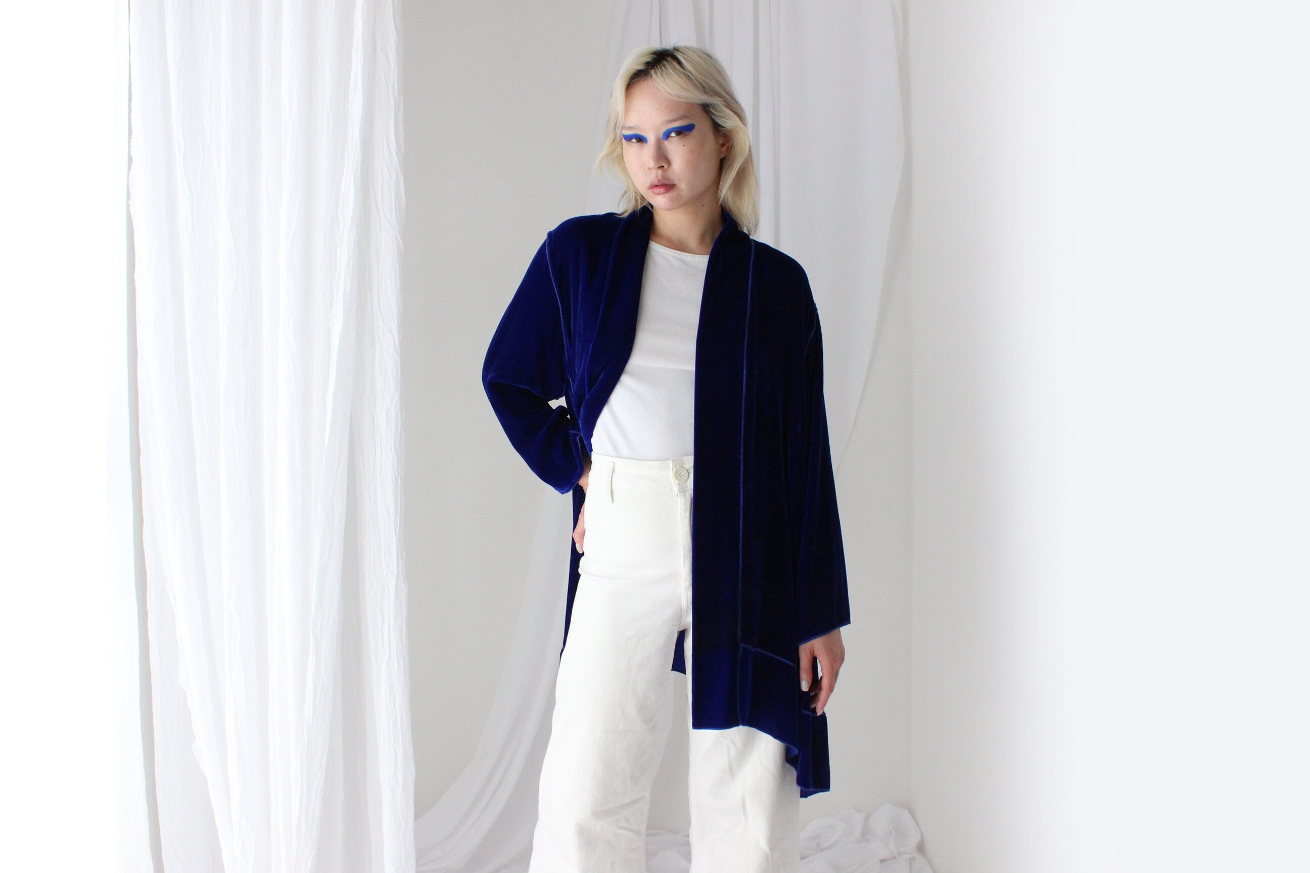 Luxury 90s PURE SILK VELVET Cobalt Kimono Robe Jacket