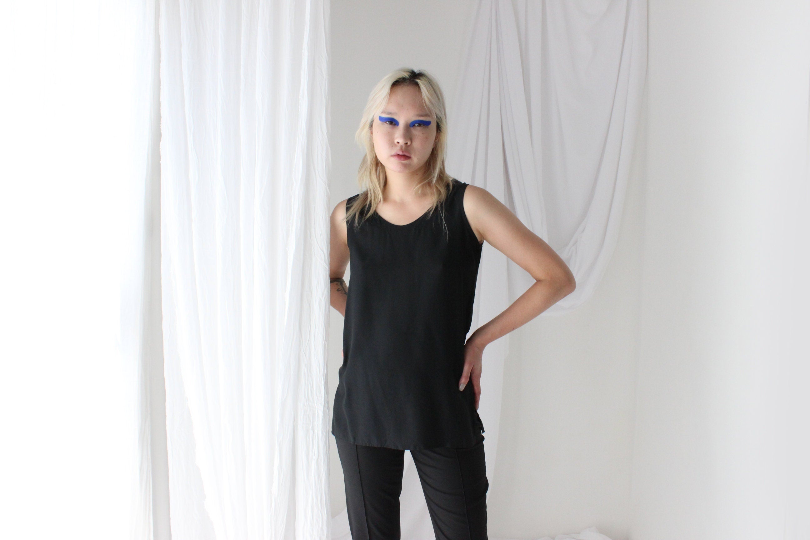 90s Pure Silk Sleeveless Tank Top in Ink Black
