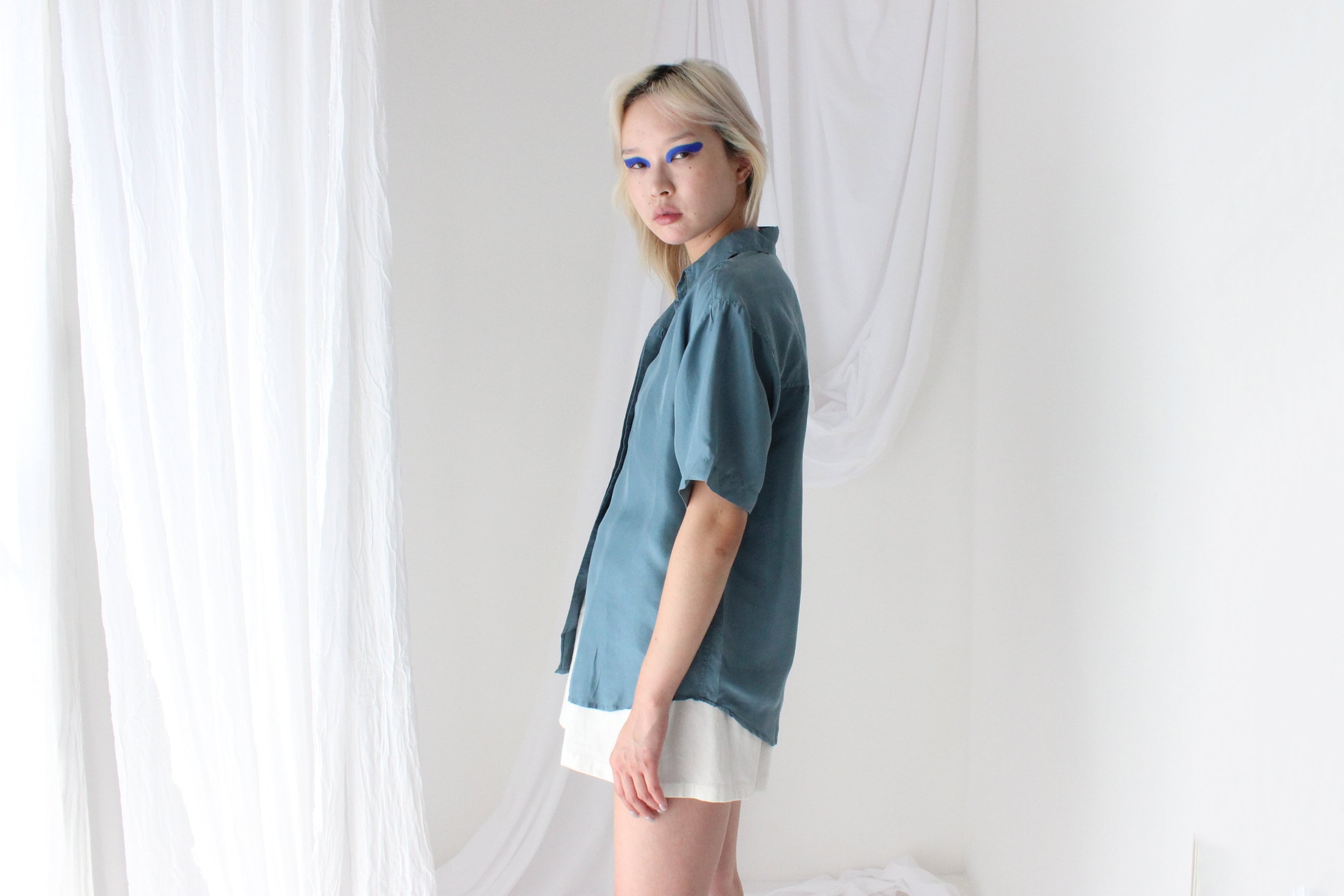 80s SANDWASHED SILK Boxy Teal Shirt