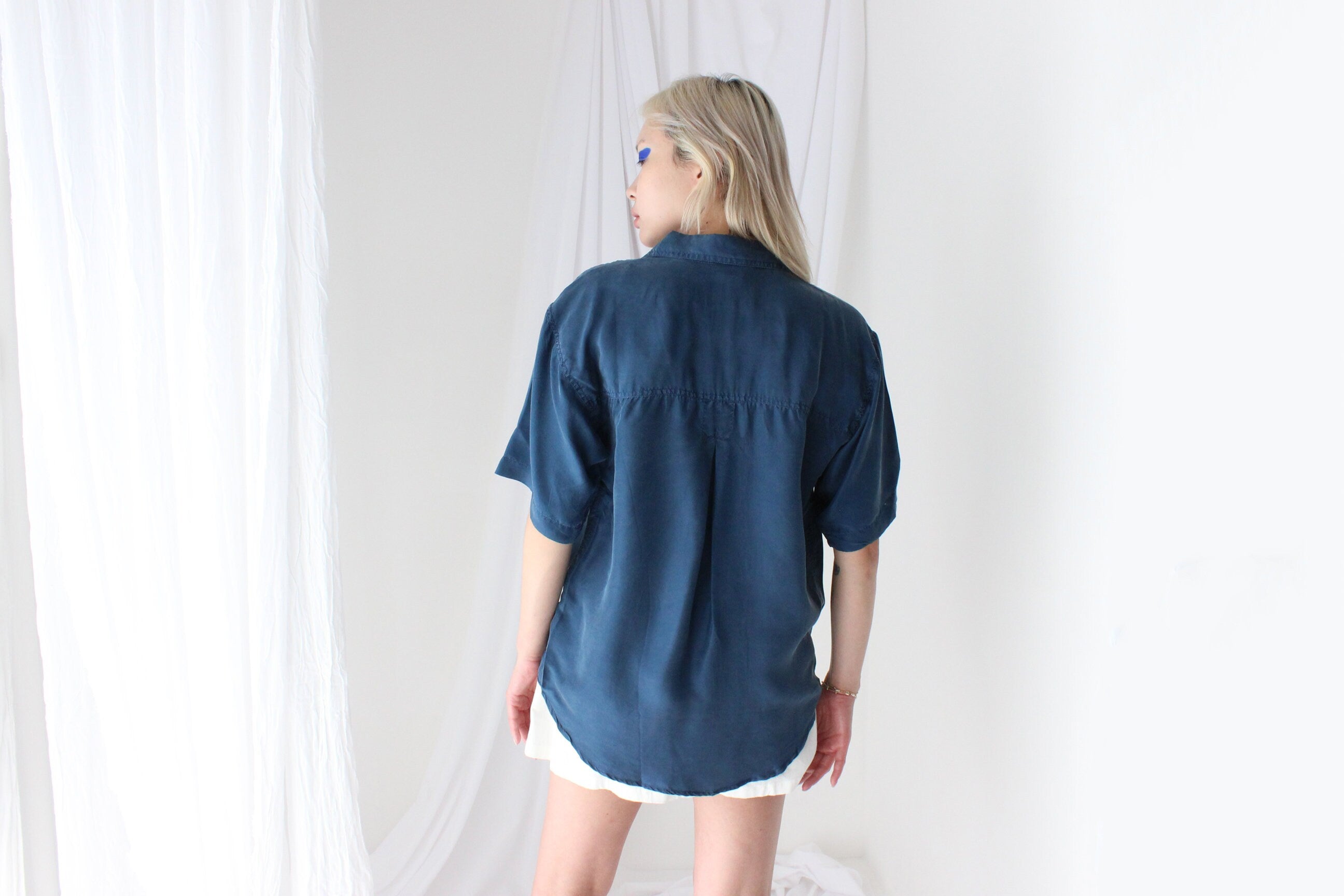 80s SANDWASHED SILK Deep Blue Boxy Shirt