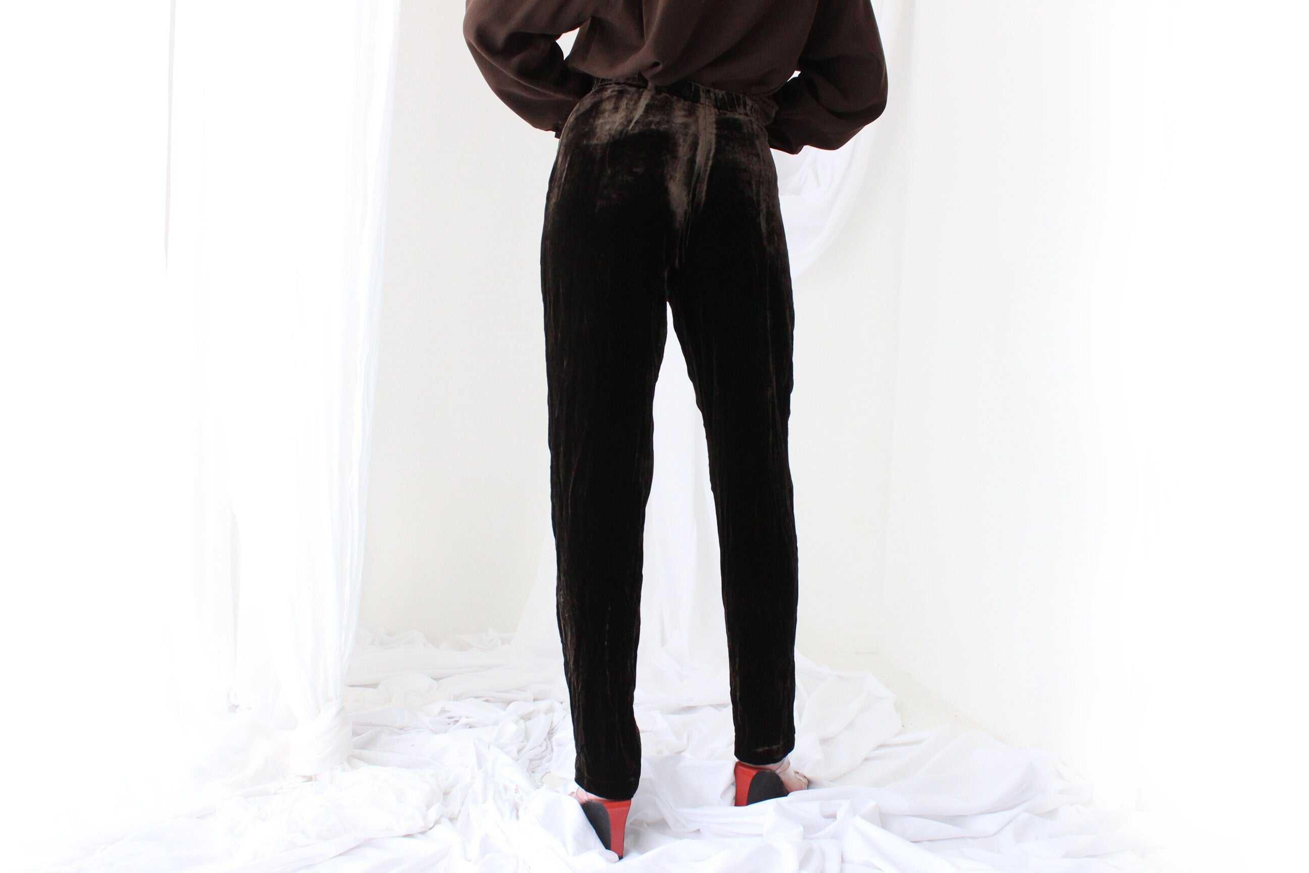 90s LUSH SILK VELVET High Waist Trousers in Chocolate
