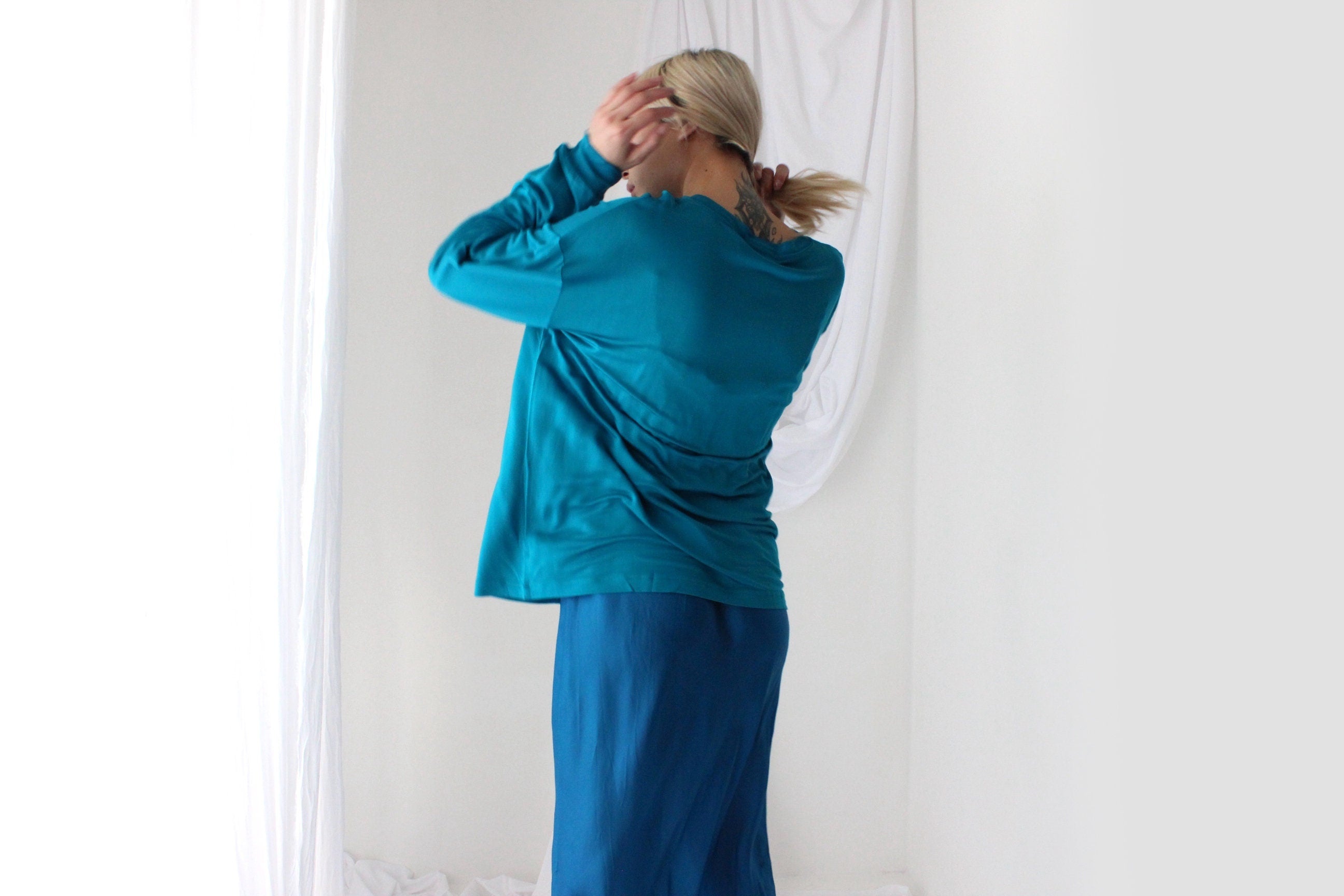 Luxury 80s PURE SILK JERSEY Minimal Slouch Top in Teal