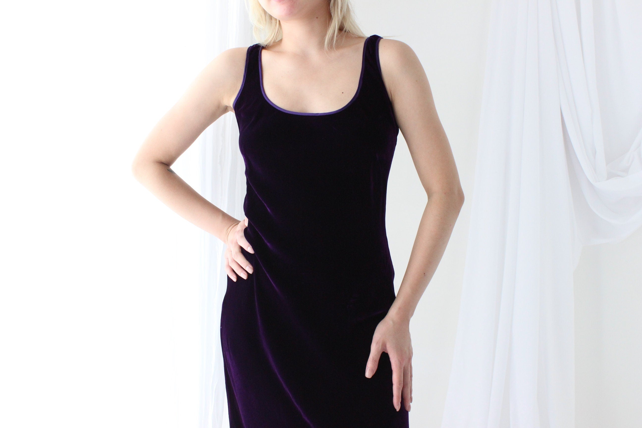 90s PURE SILK VELVET Deep Purple Scoop Neck Party Gown