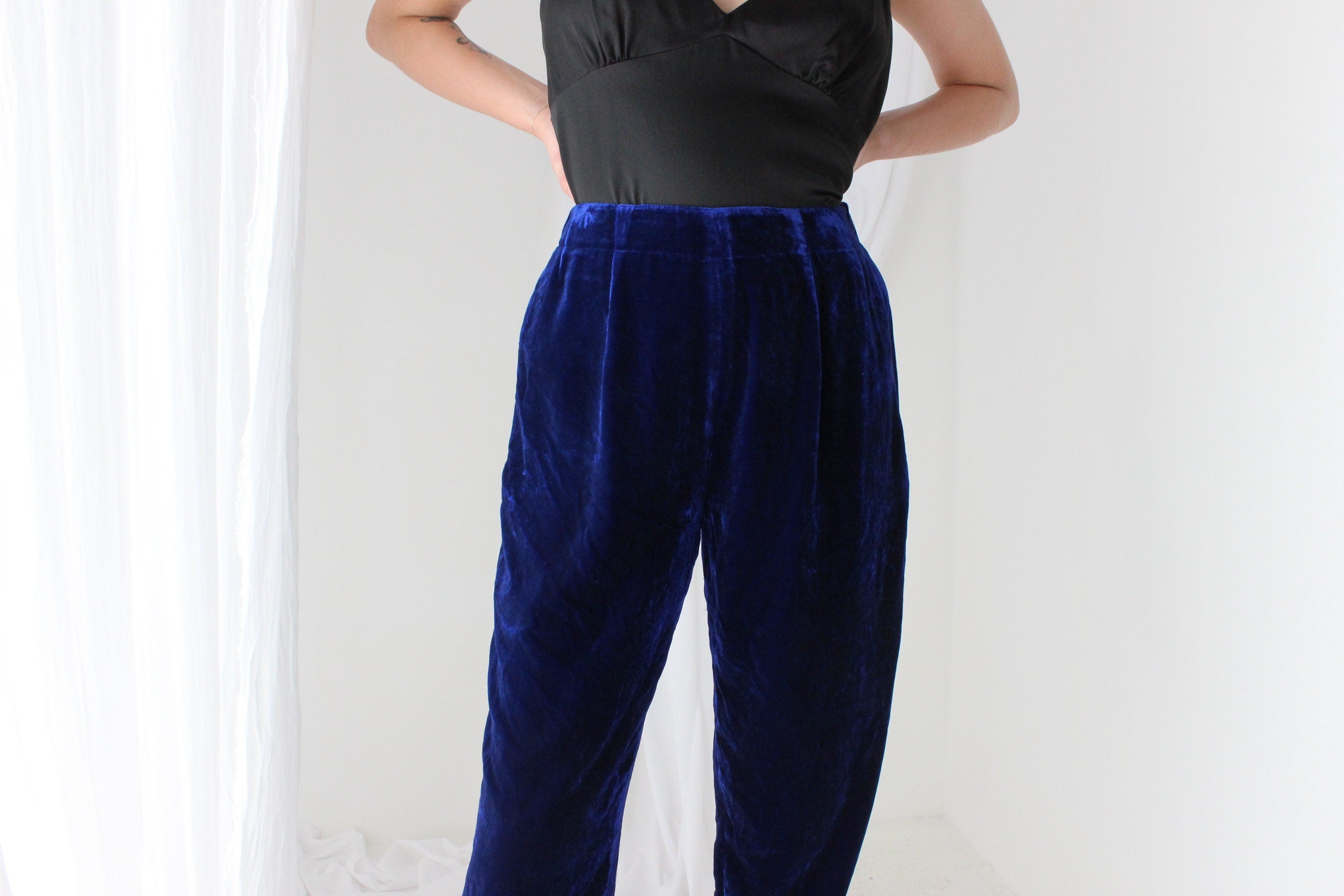 90s LUSH SILK VELVET High Waist Trousers in Blue
