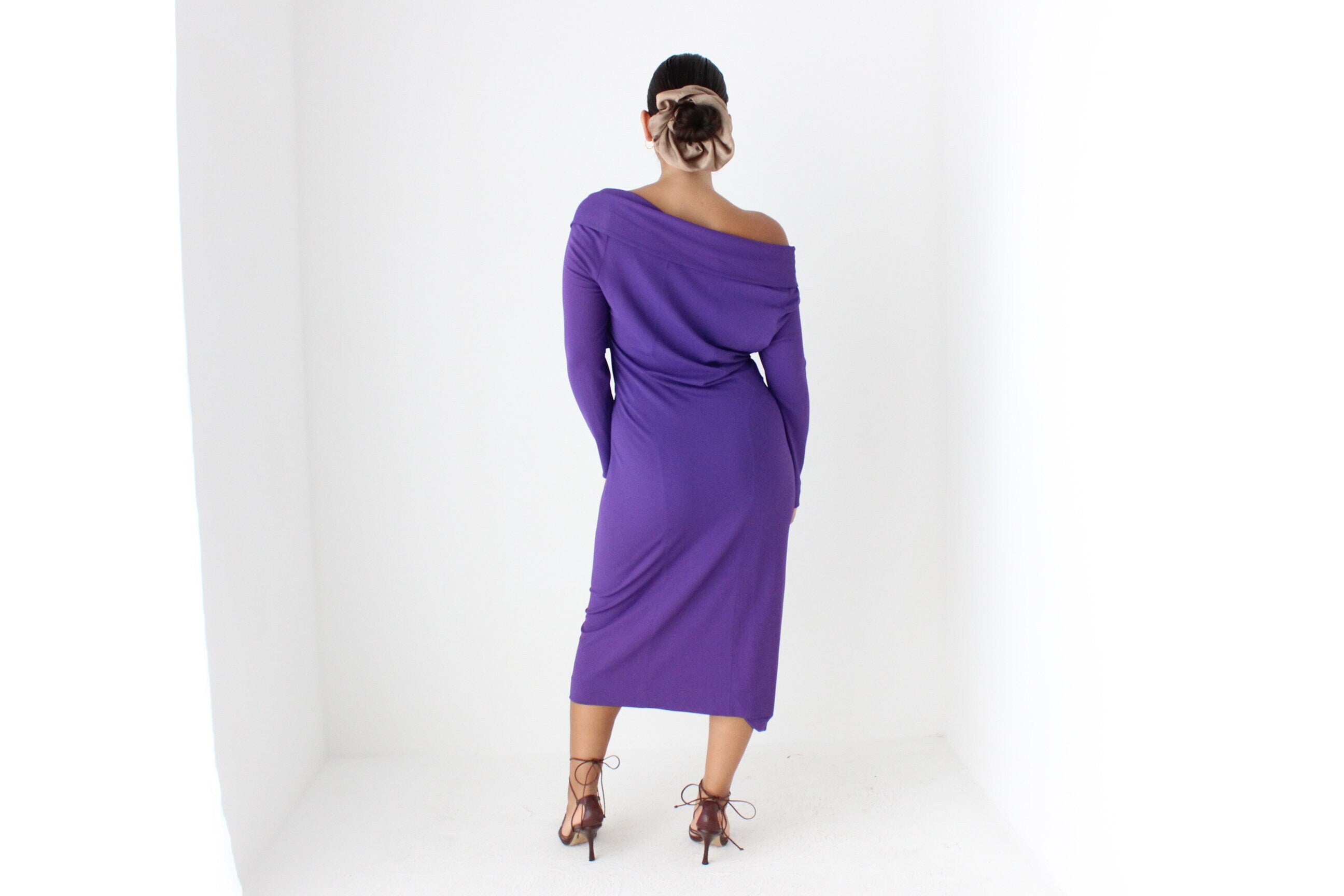 2000s Alberta Ferretti Royal Purple Fitted Off Shoulder Dress