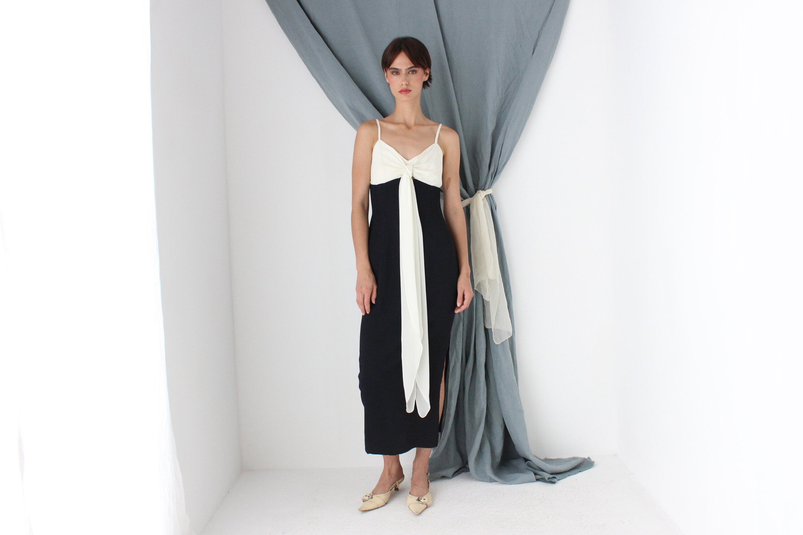 MADE IN ITALY 80s Monochromatic Column Gown with Tie Front