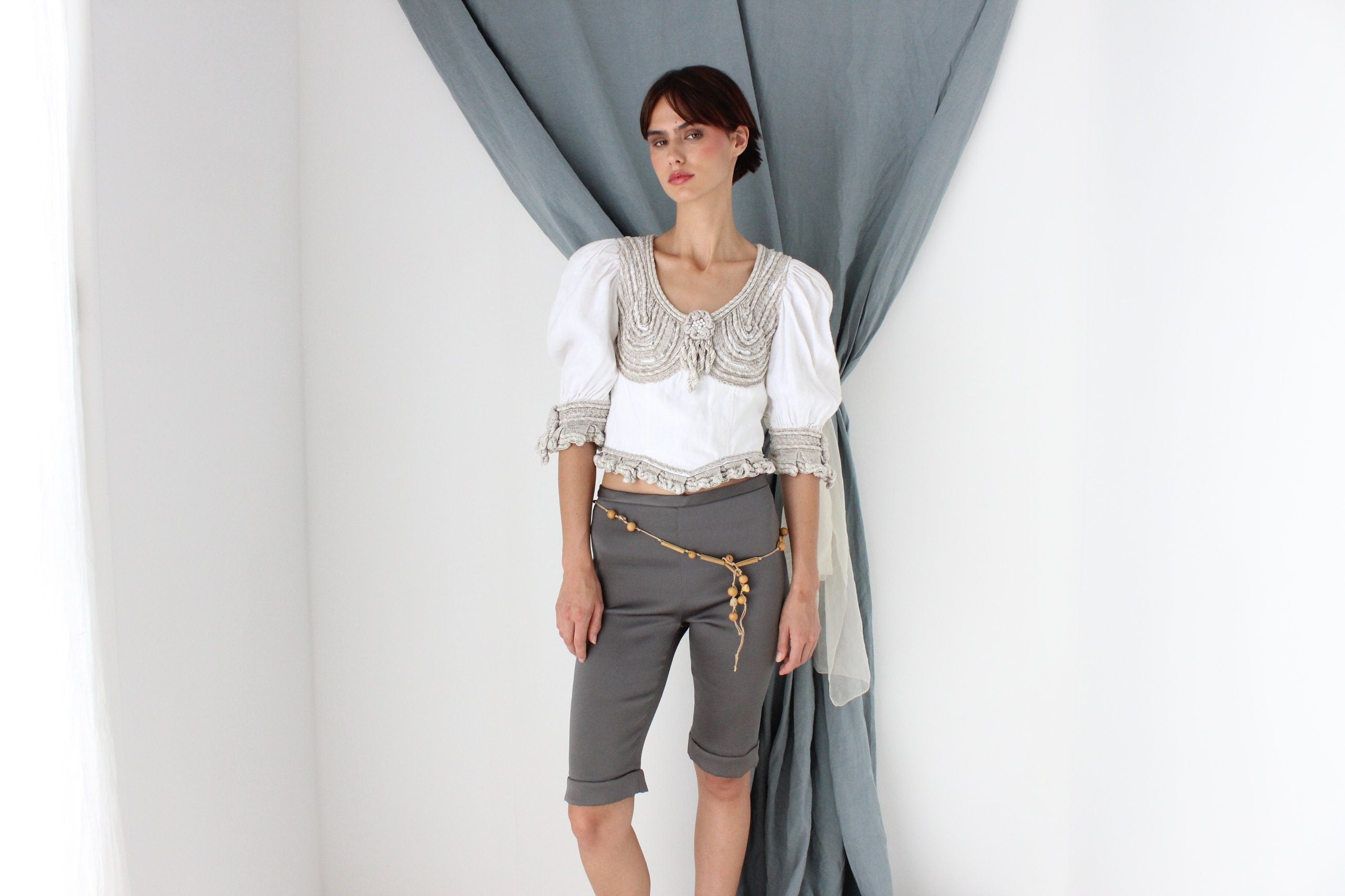 MADE IN ITALY 80s Detailed Rope & Macrame Linen Puff Sleeve Top