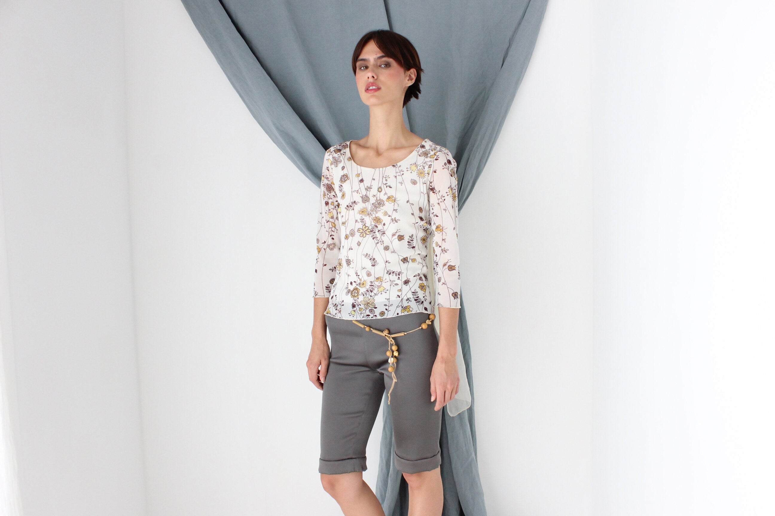 MADE IN ITALY 90s Floral Mesh Top