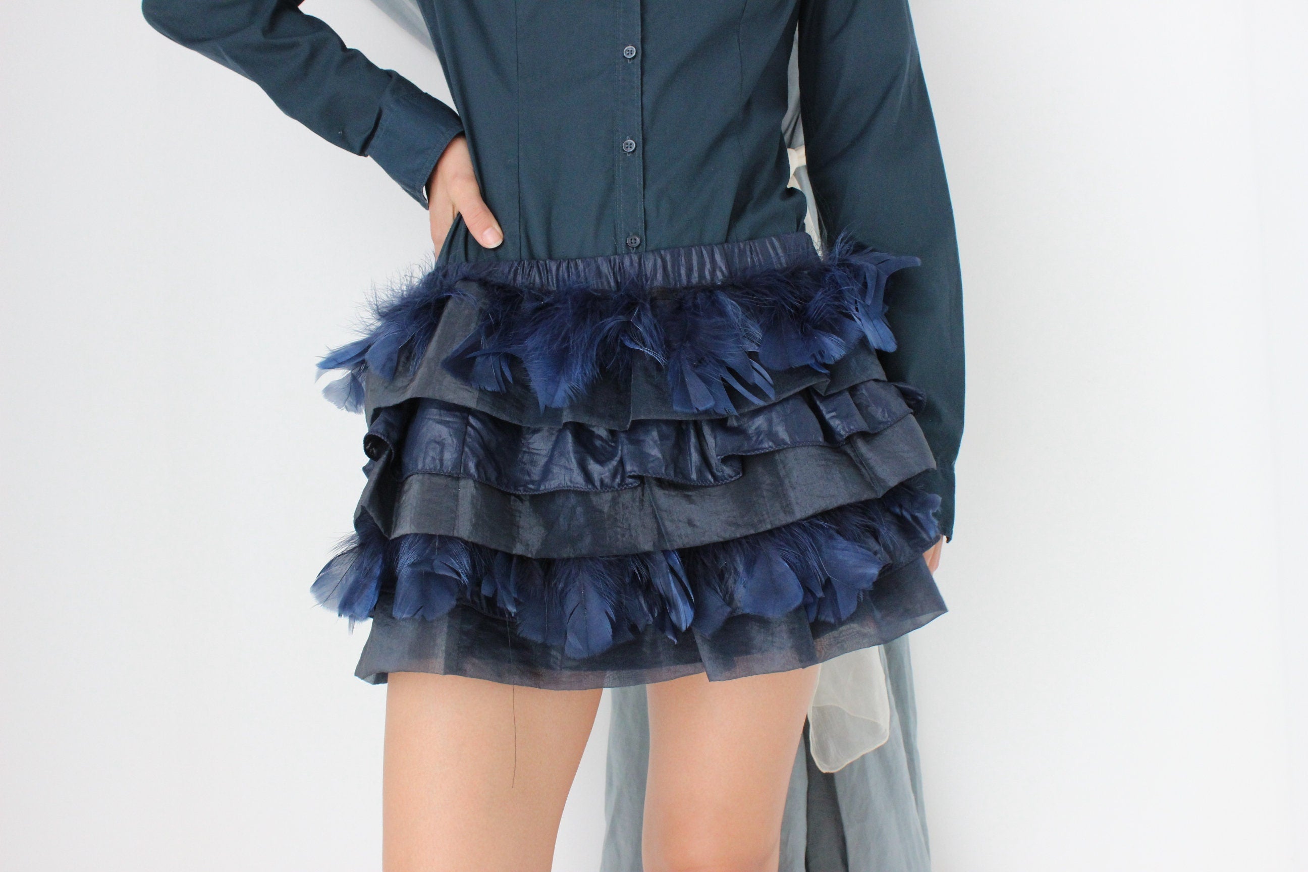 MADE IN ITALY 2000s Patrizia Pepe Feather & Organza Mini Skirt