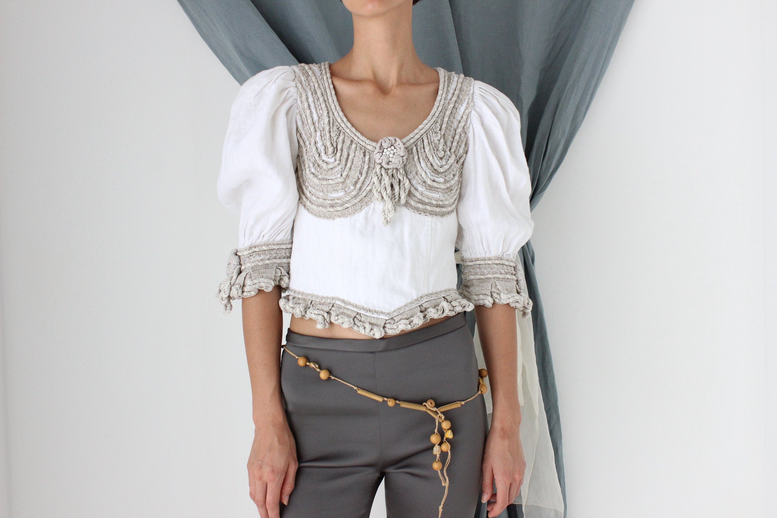 MADE IN ITALY 80s Detailed Rope & Macrame Linen Puff Sleeve Top