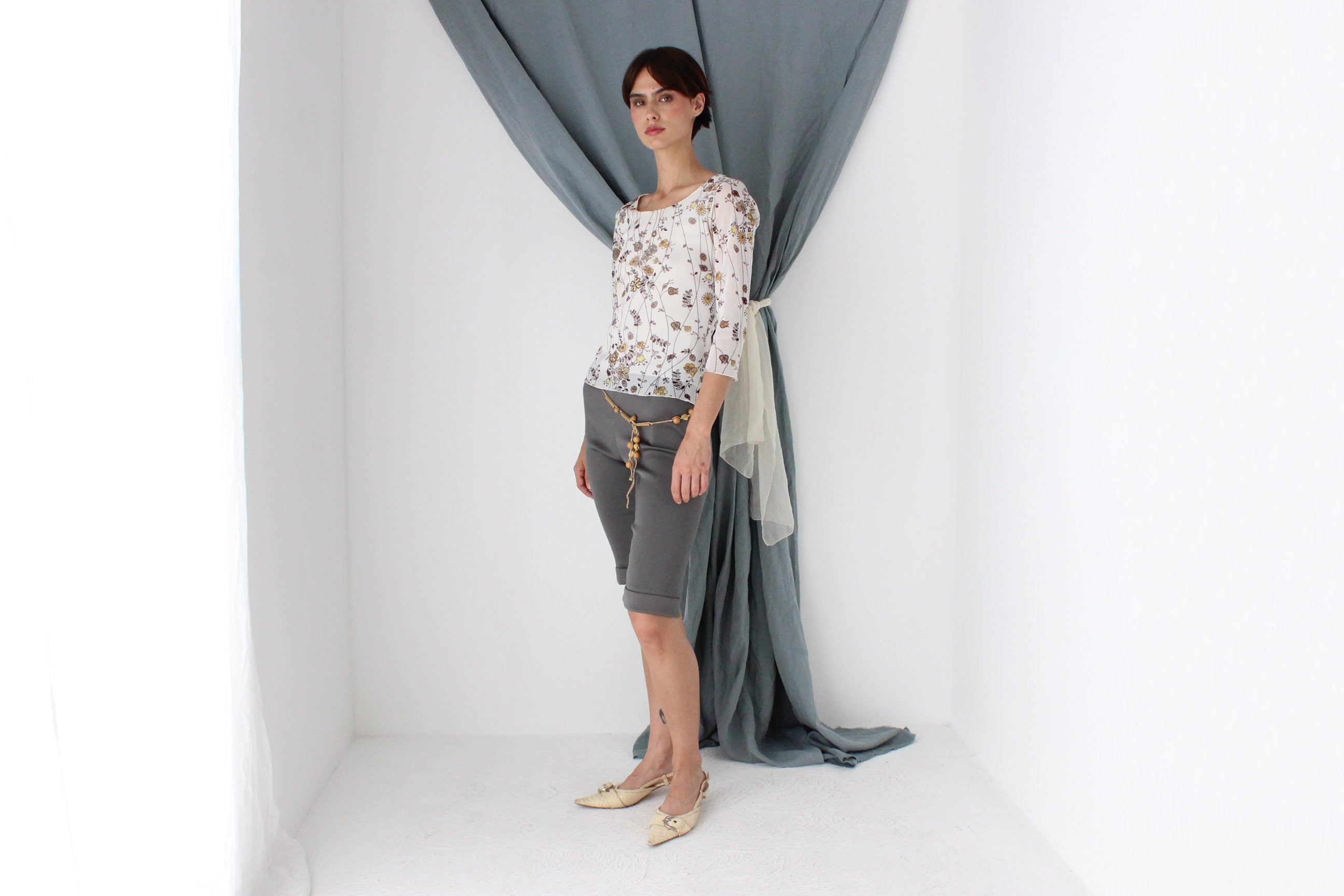 MADE IN ITALY 90s Floral Mesh Top