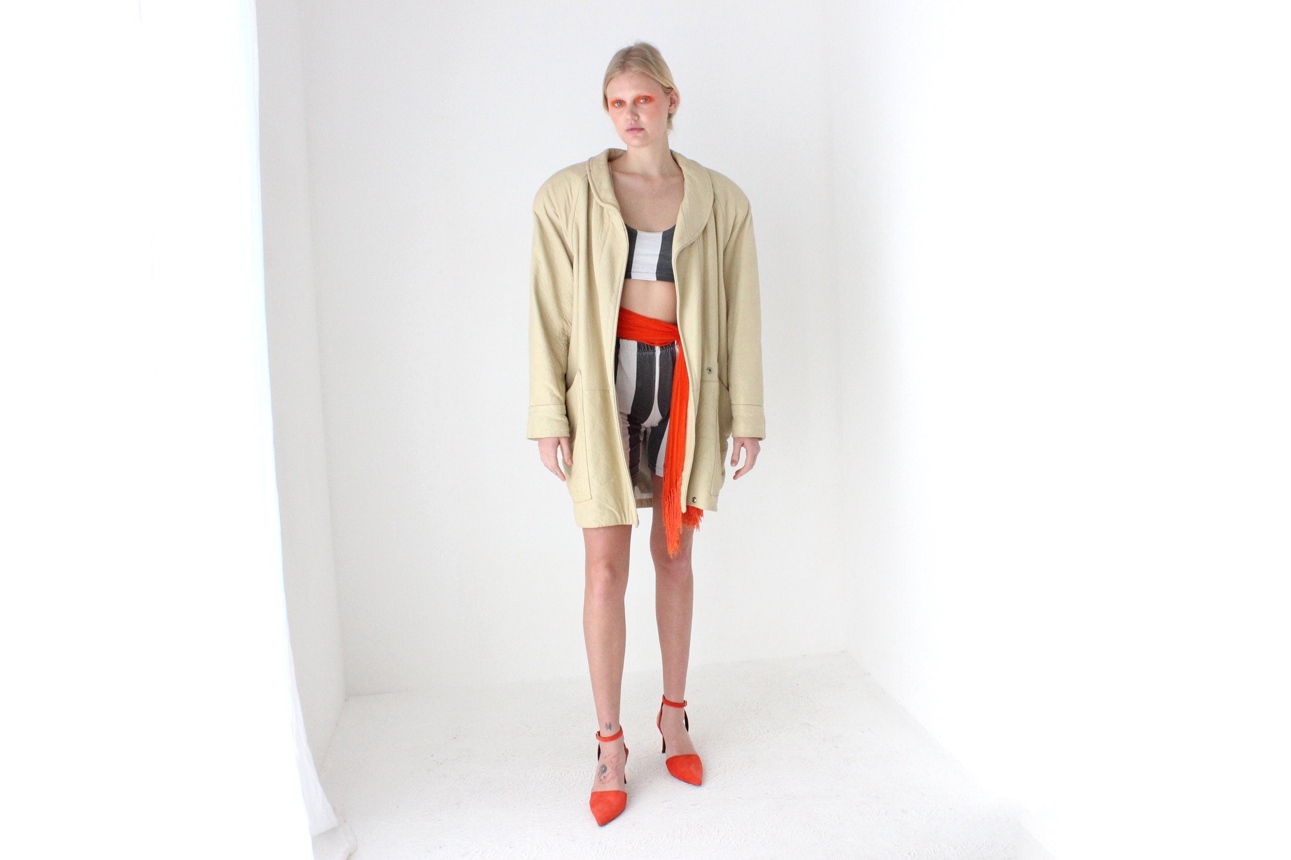 80s Vakko Bold Shoulder Neutral Leather Coat