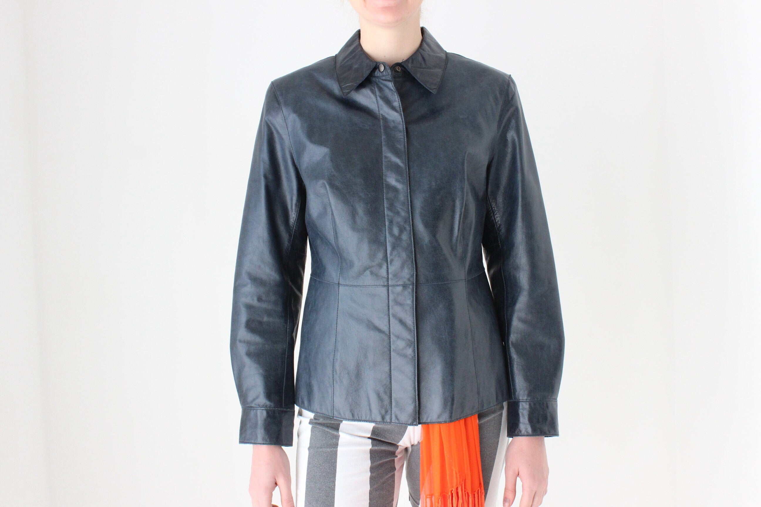 90s Navy Blue Leather Sleek Cropped Shirt Jacket