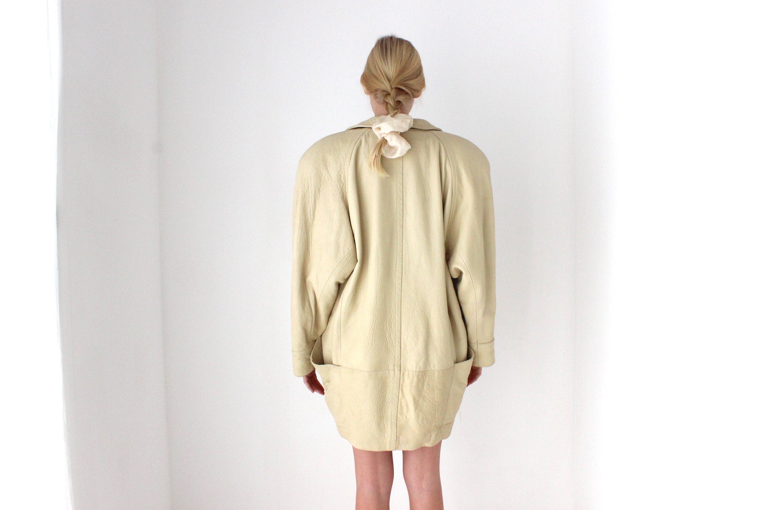 80s Vakko Bold Shoulder Neutral Leather Coat