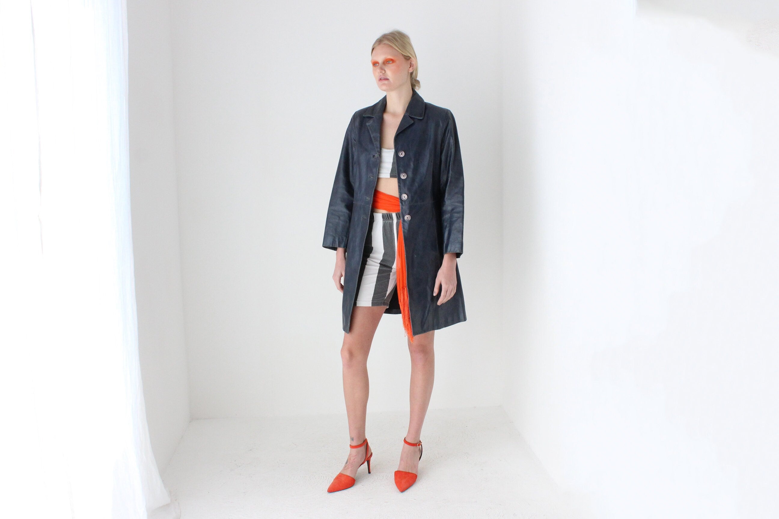 Characterful 90s Navy Blue Italian Leather Trench Coat