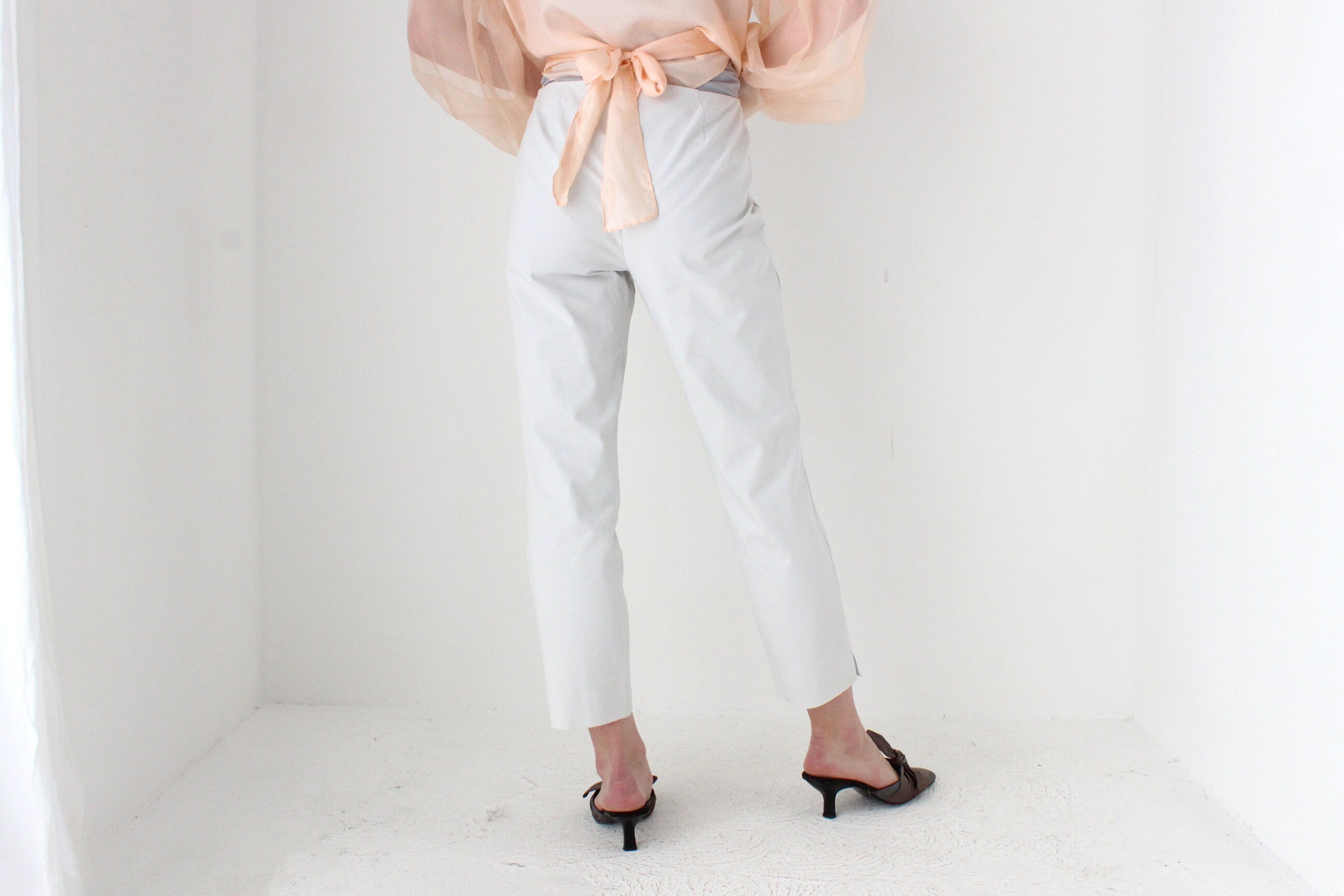 BALLETCORE Layfayette 148 Neutral Capri Pants