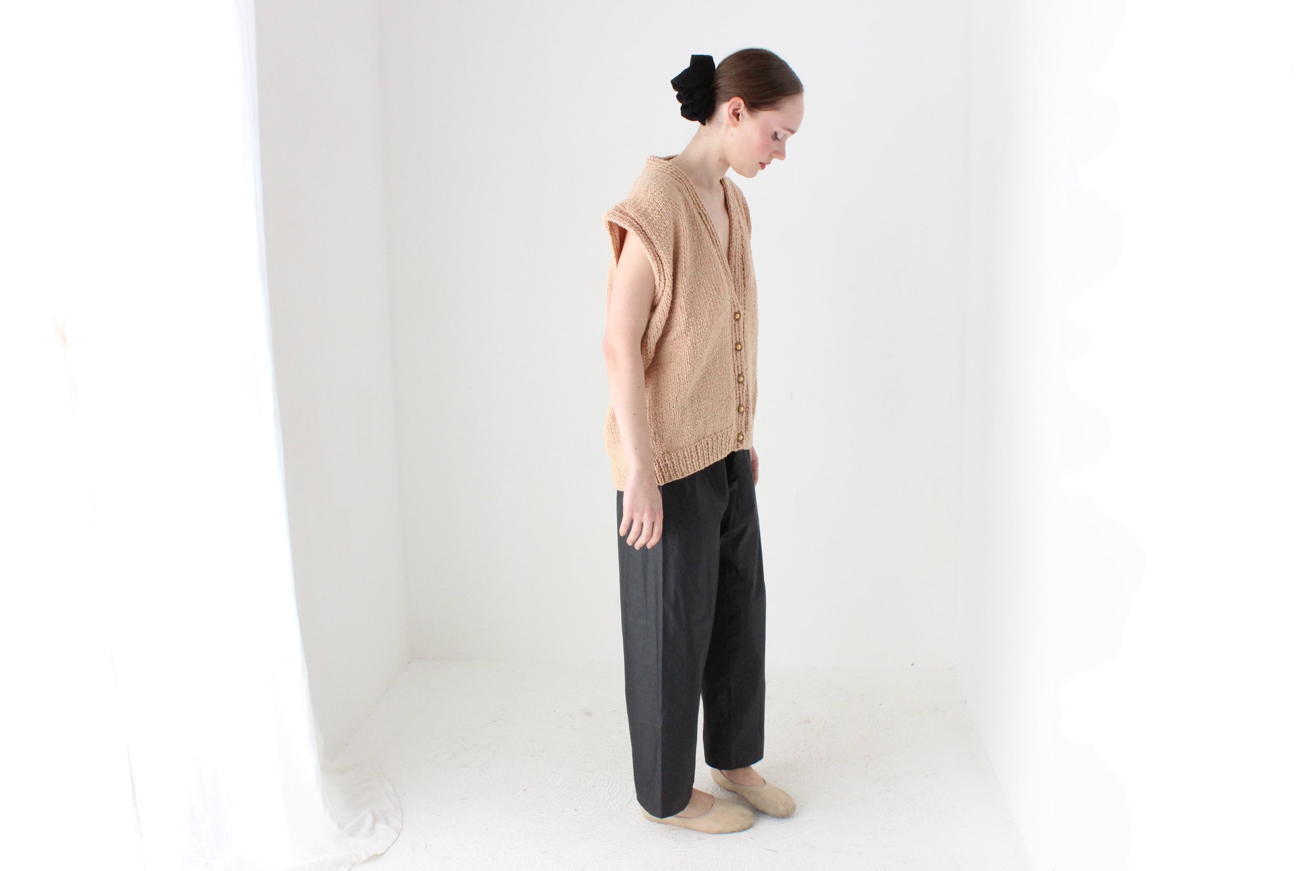 BALLETCORE 80s Hand Knit Oversized Sweater Vest