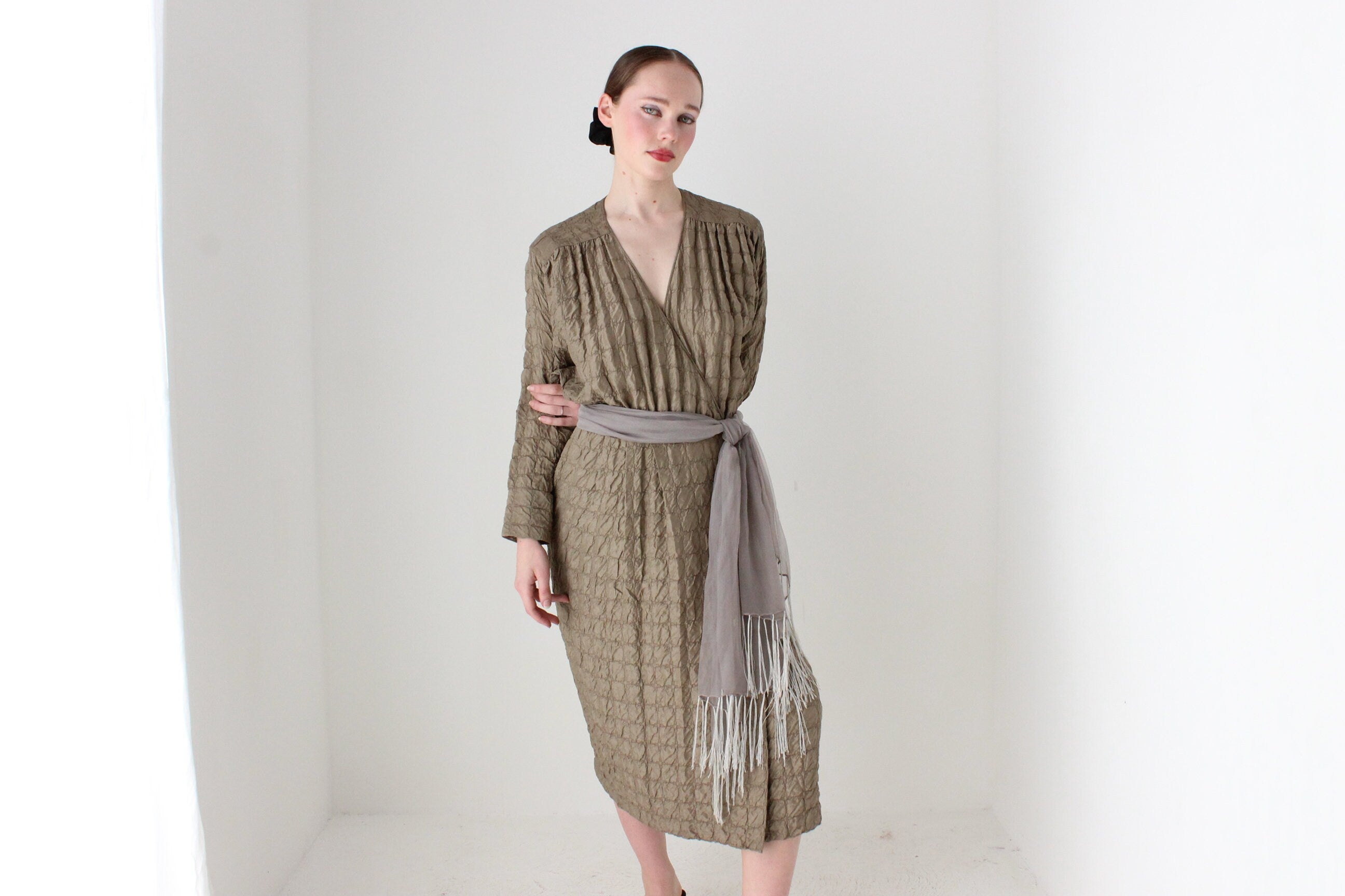 BALLETCORE 80s Pure Silk Textured Batwing Plunge Wrap Dress