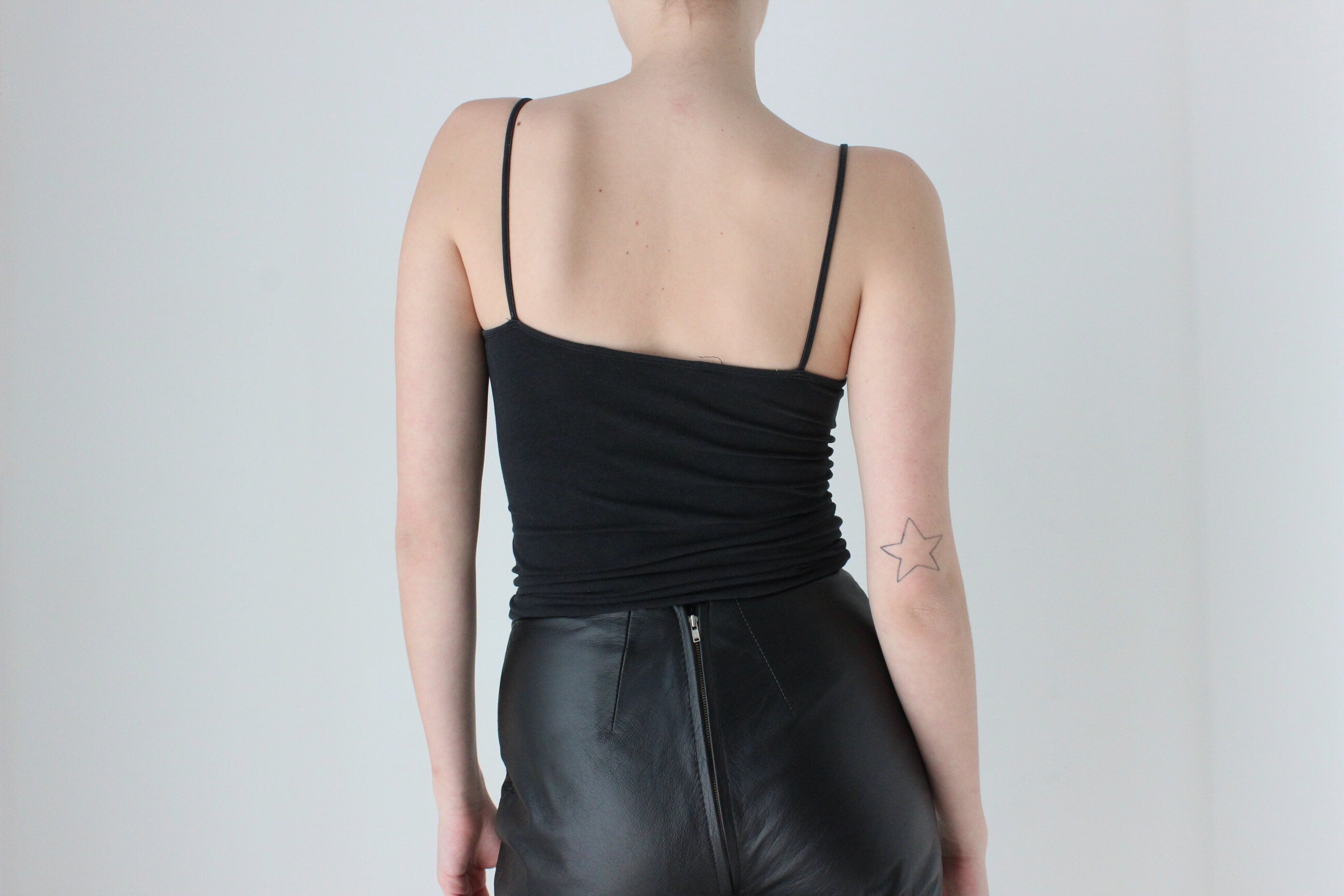 BALLETCORE 90s Minimal Cotton Lycra Scoop Neck Tank