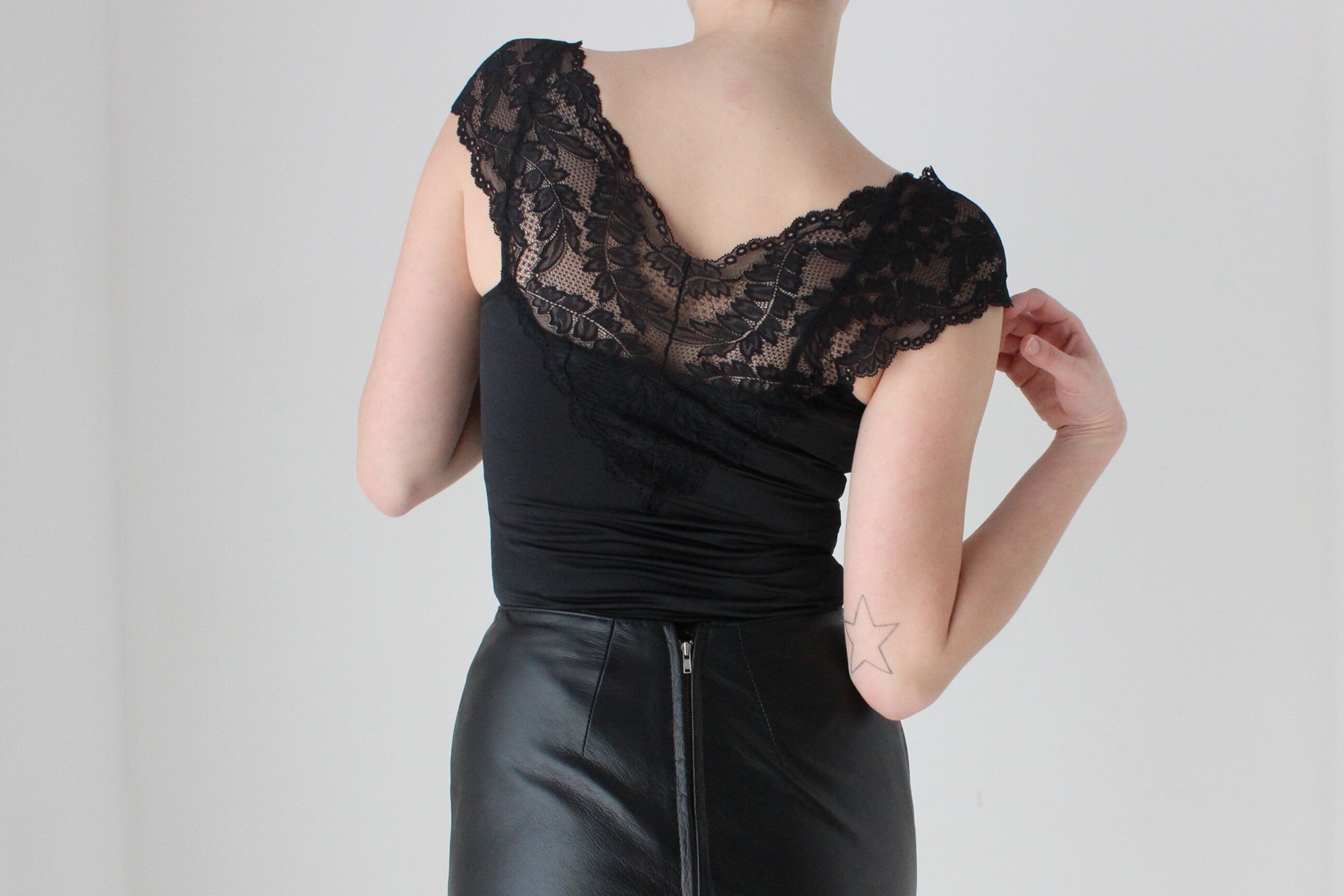 BALLETCORE 80s Romantic Black Lace Bodysuit
