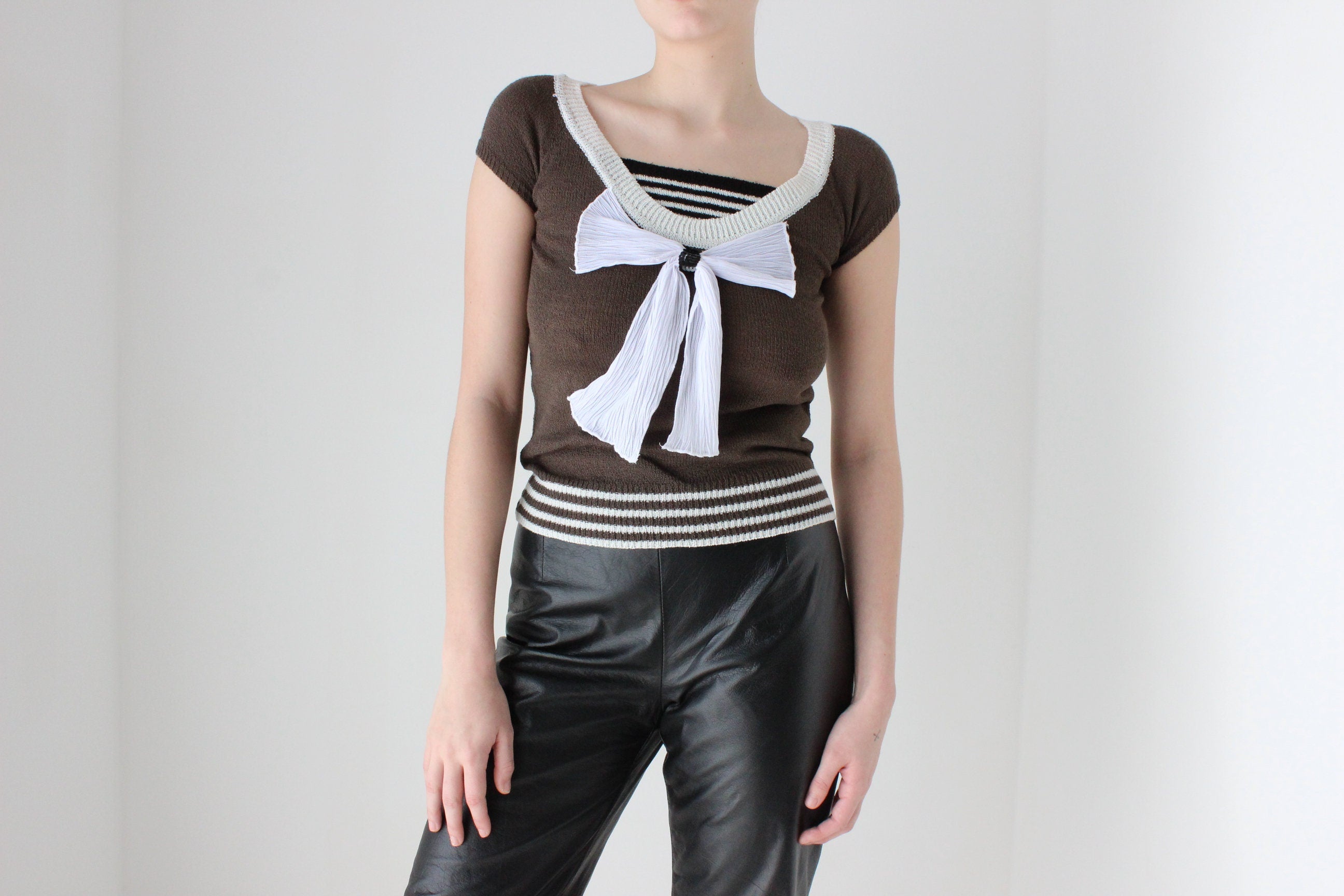 BALLETCORE Funky Y2K 3D Textured Bow Top