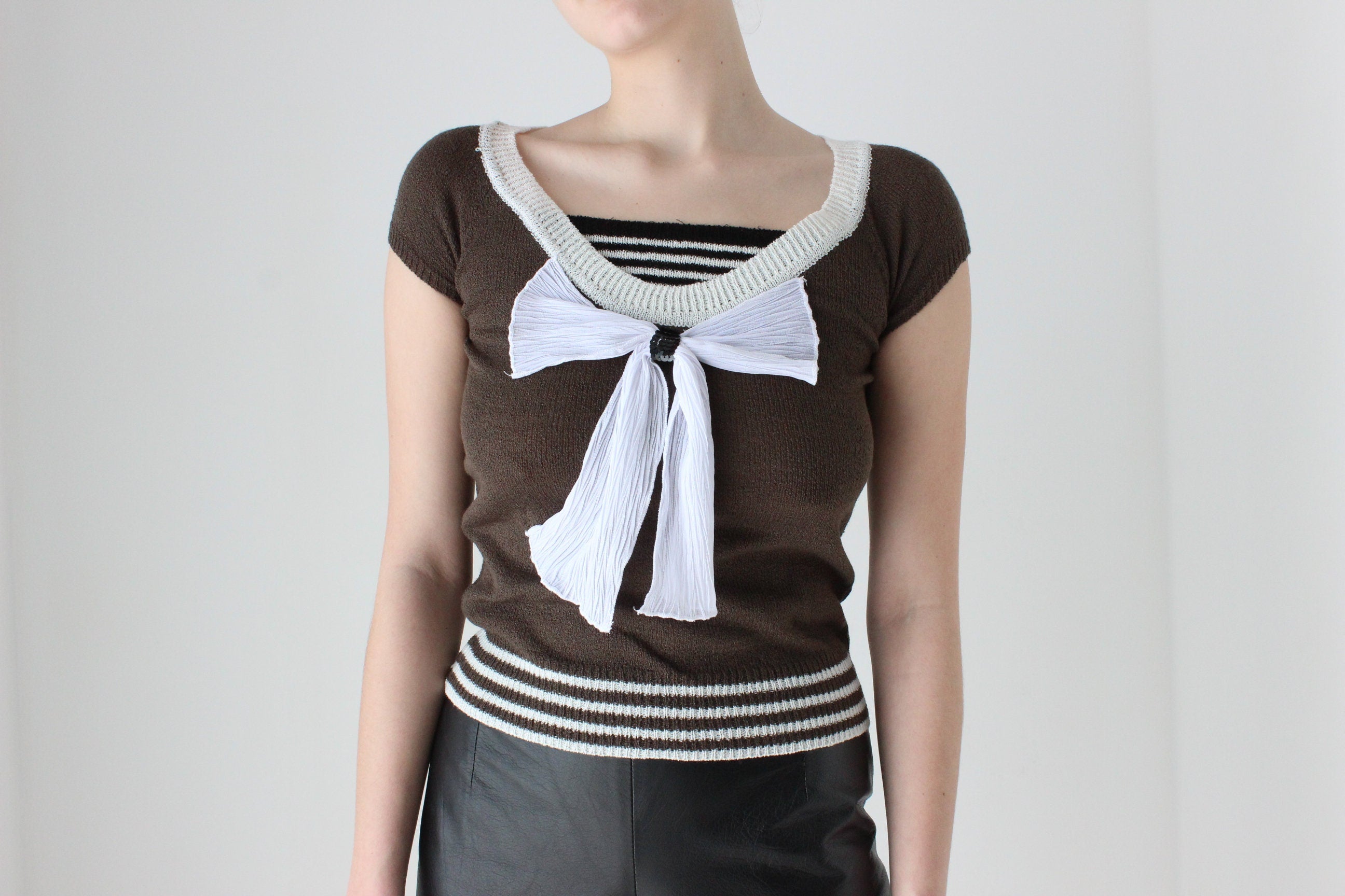 BALLETCORE Funky Y2K 3D Textured Bow Top