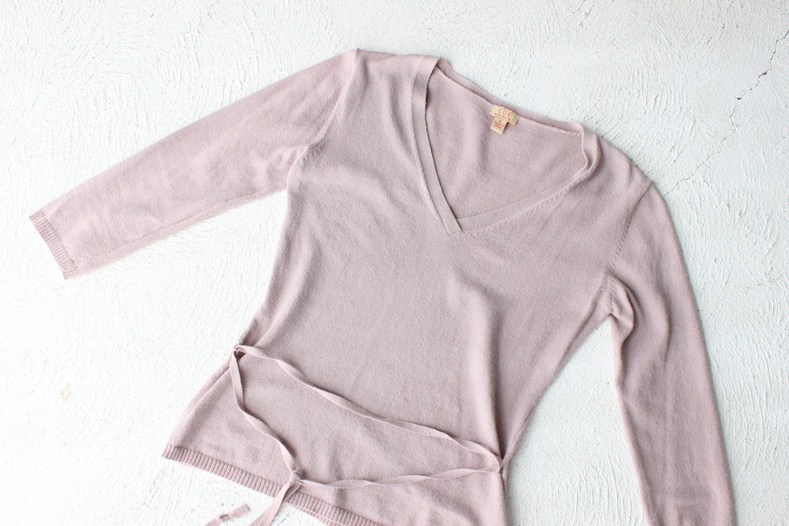 BALLETCORE Y2K Mauve Plunge Neck Knit by Cue